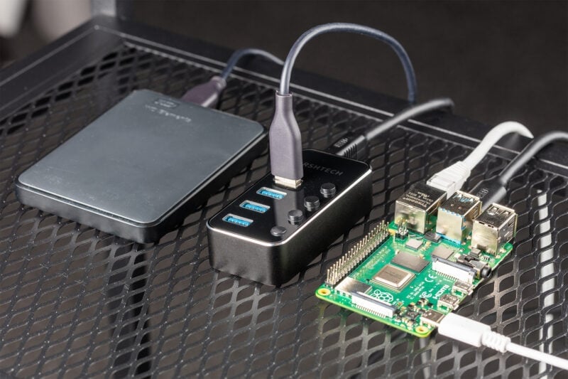 Raspberry Pi NAS OpenMediaVault.jpg