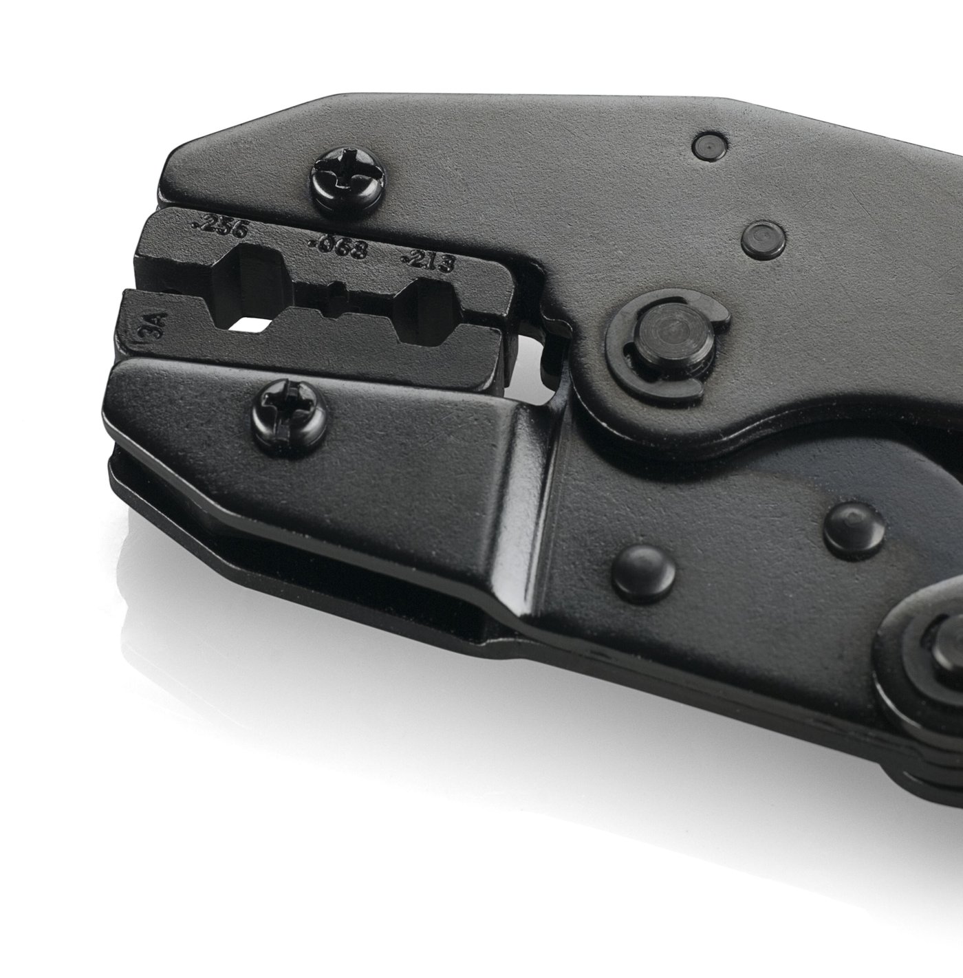 Pressverktyg för koaxialkontakter