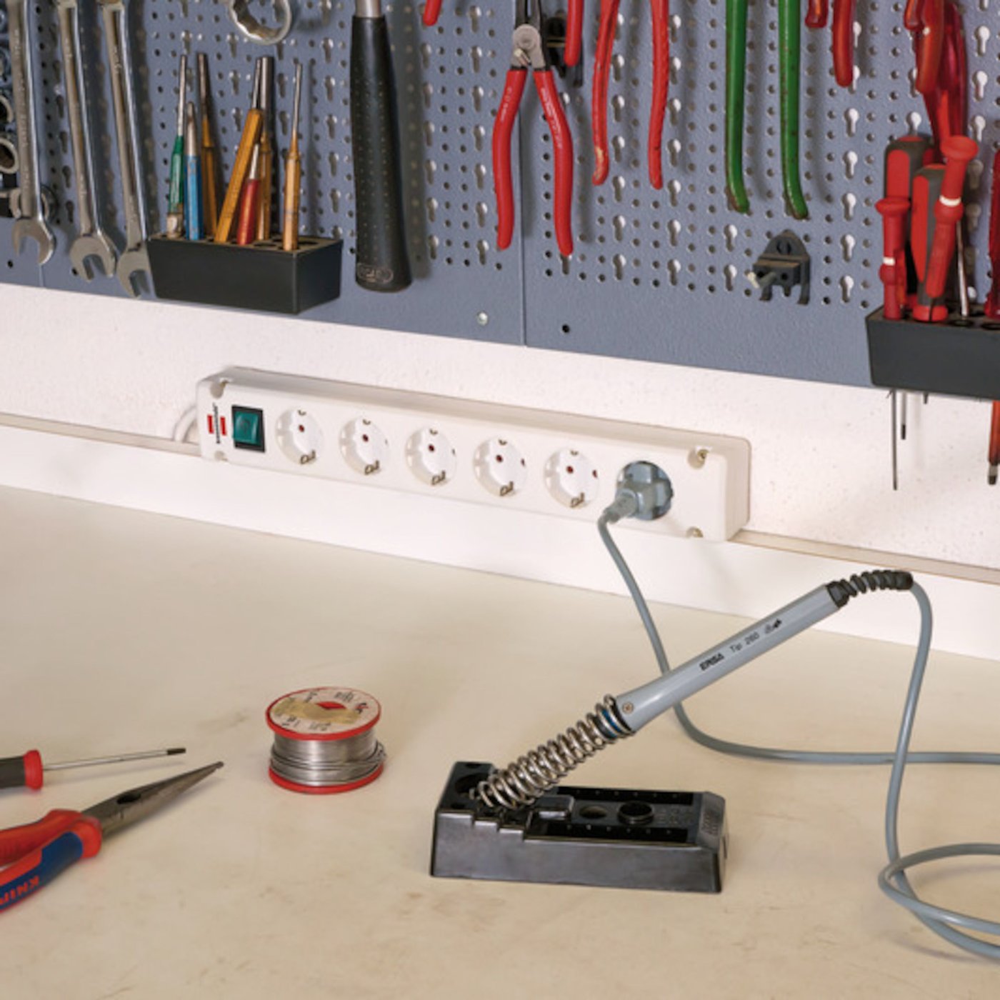 Brennenstuhl Bremounta Jordet Grenuttak 6-veis