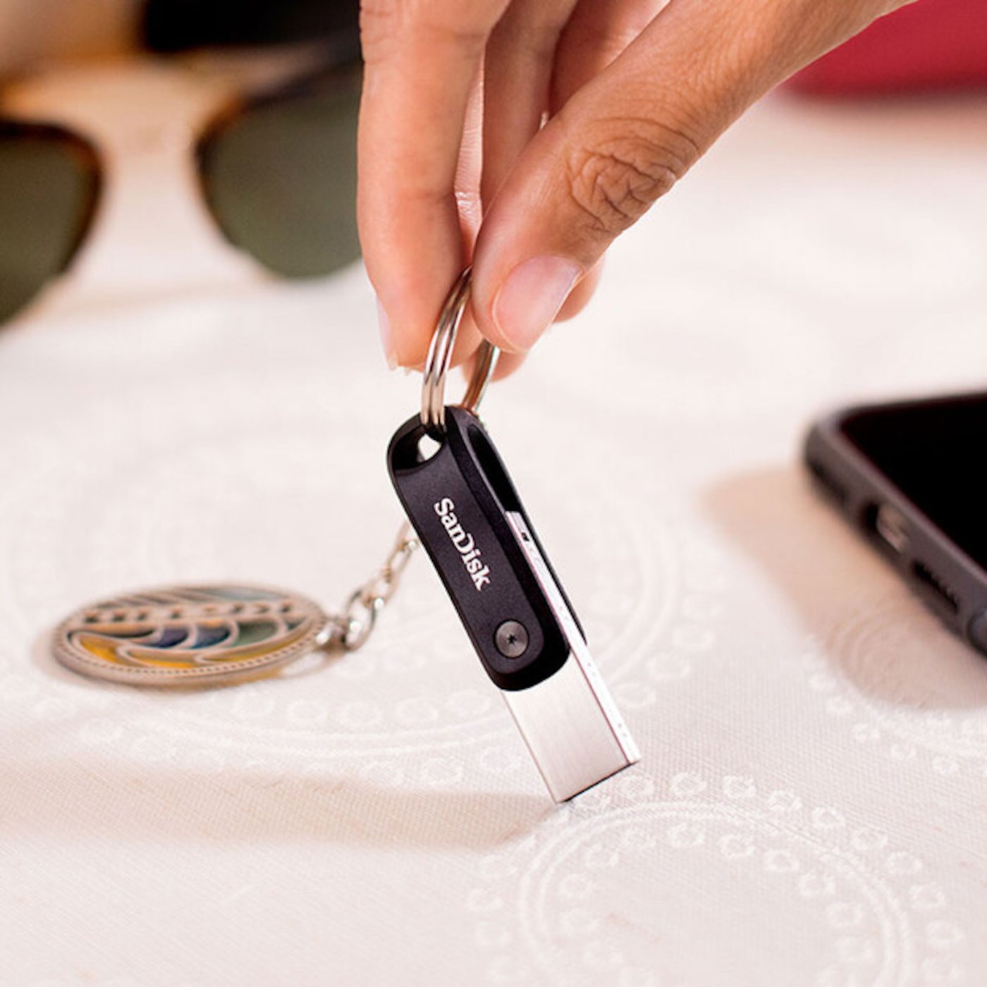 Sandisk iXpand Go USB-minne med Lightning-kontakt 128 GB