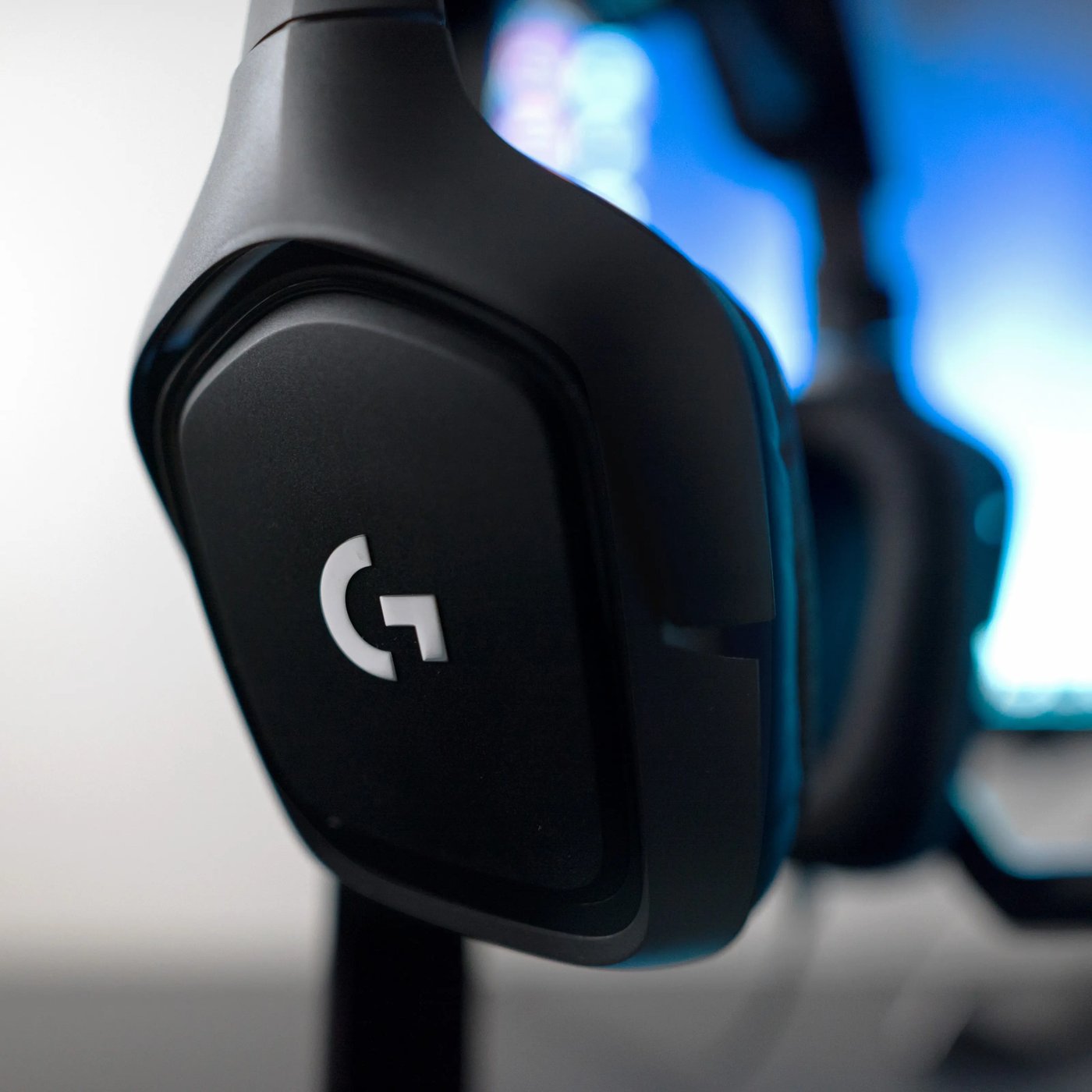 Logitech G 432 Gamingheadset med surroundljud