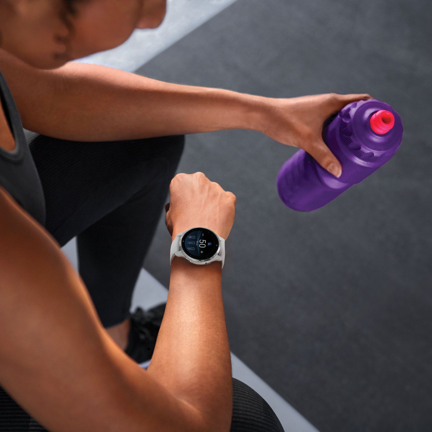 Garmin Venu 2S Smartwatch Grå