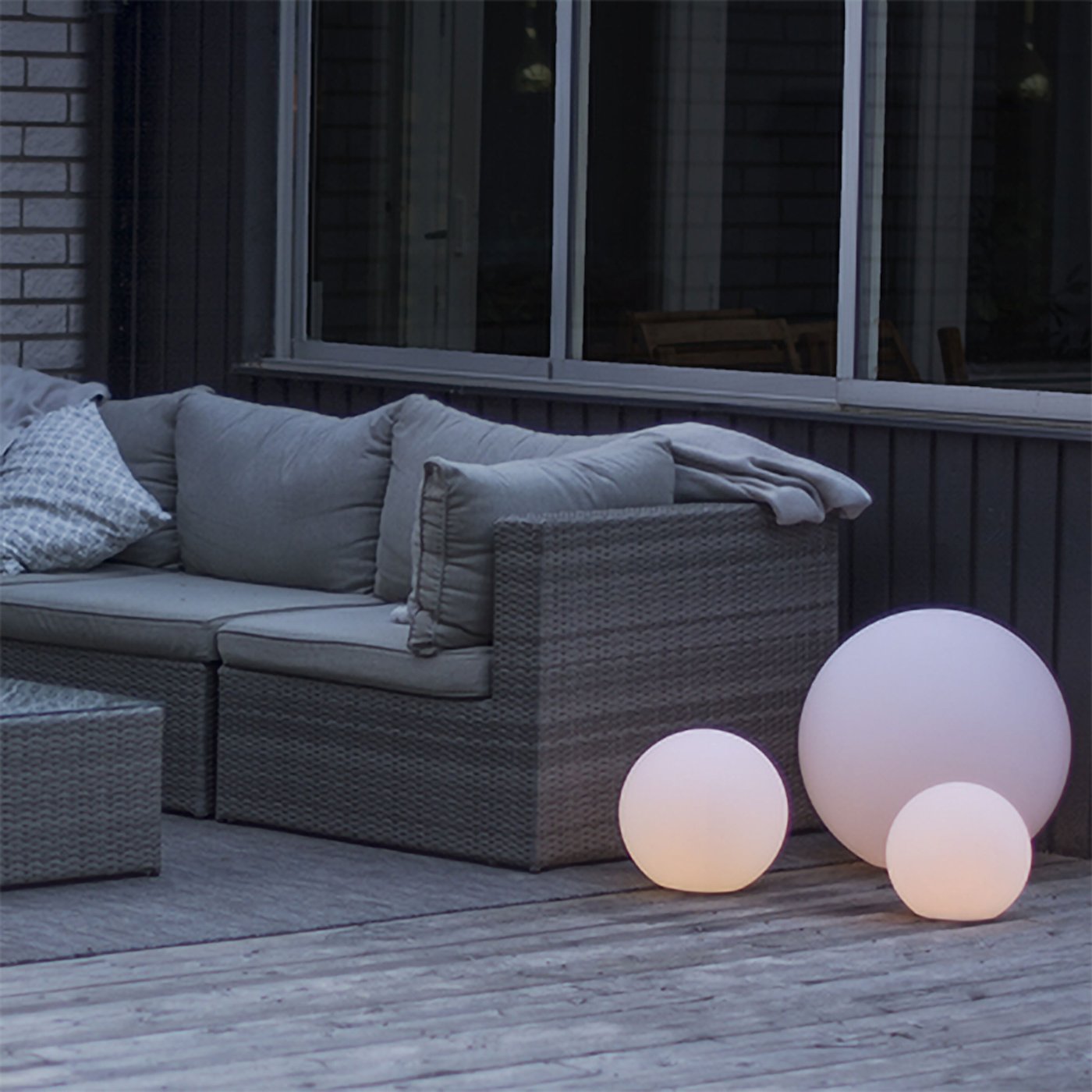 Star Trading Twilights XL Fargeglad utendørsbelysning Ø50 cm