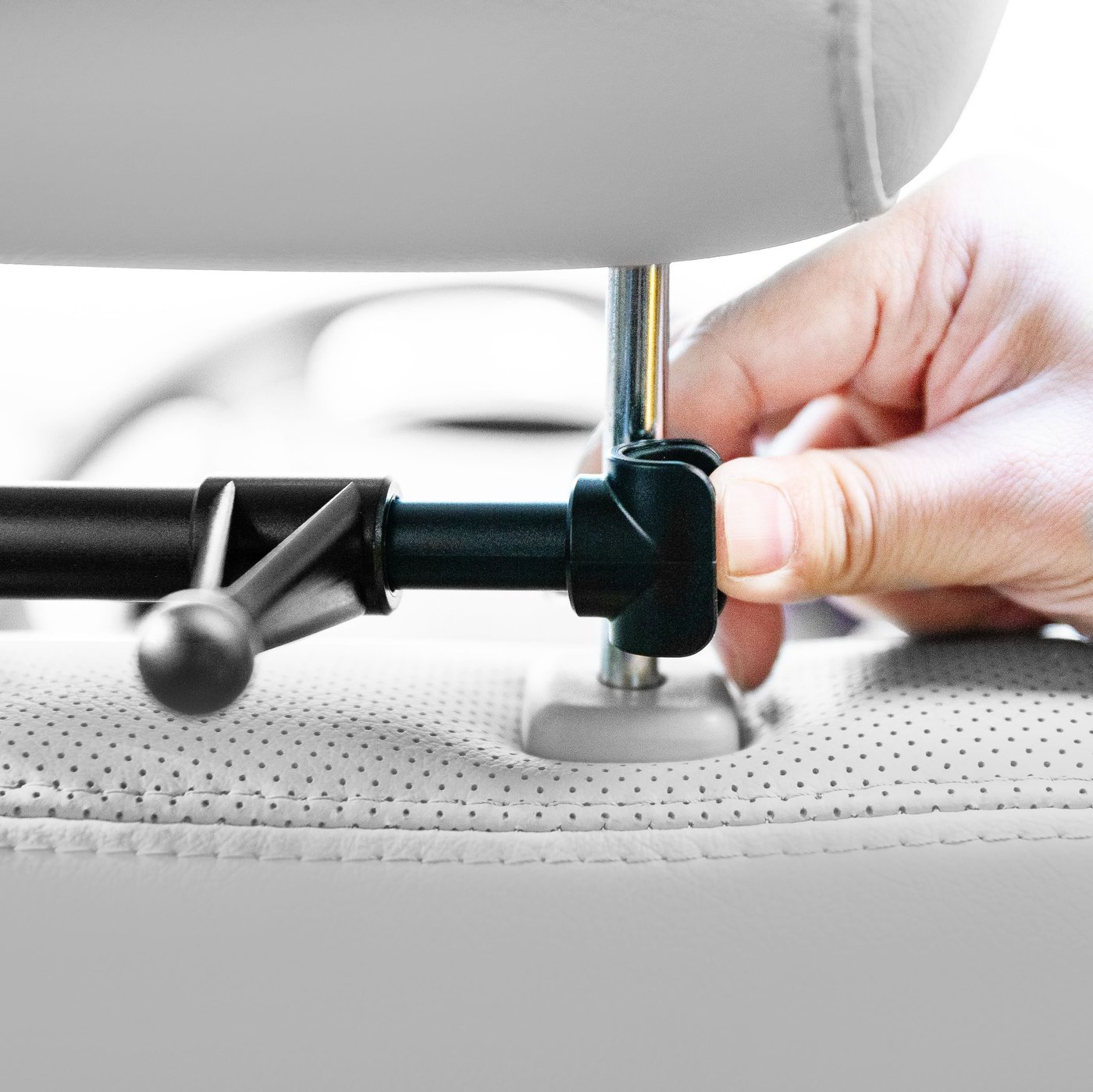 Linocell Surfplattehållare för nackstöd 7-12,9"