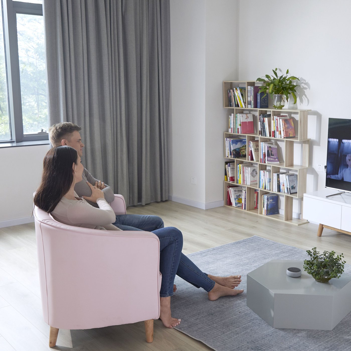 SwitchBot Curtain Gardinkontroll U-skena Vit