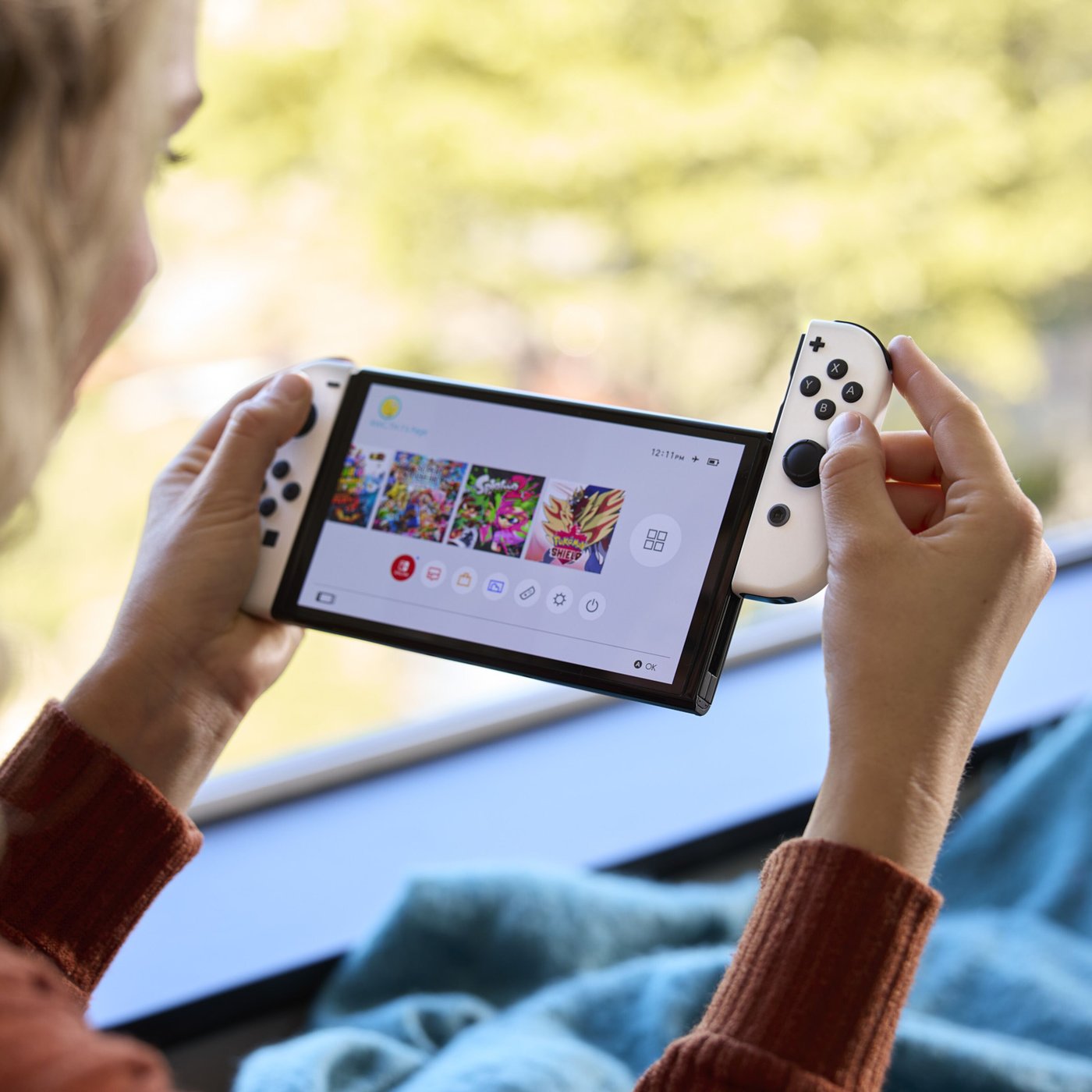 Nintendo Switch (OLED) Spelkonsol 7” Röd/Blå
