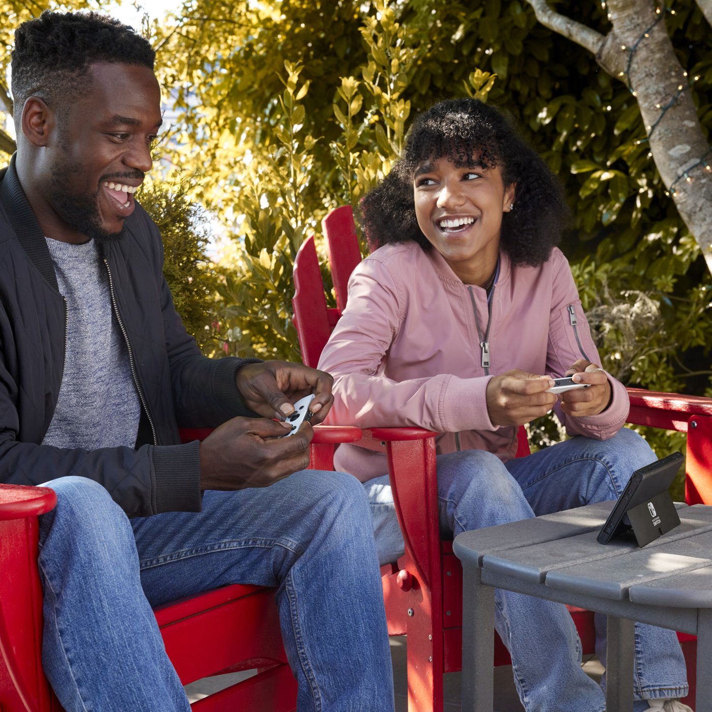 Nintendo Switch (OLED) Spelkonsol 7” Röd/Blå