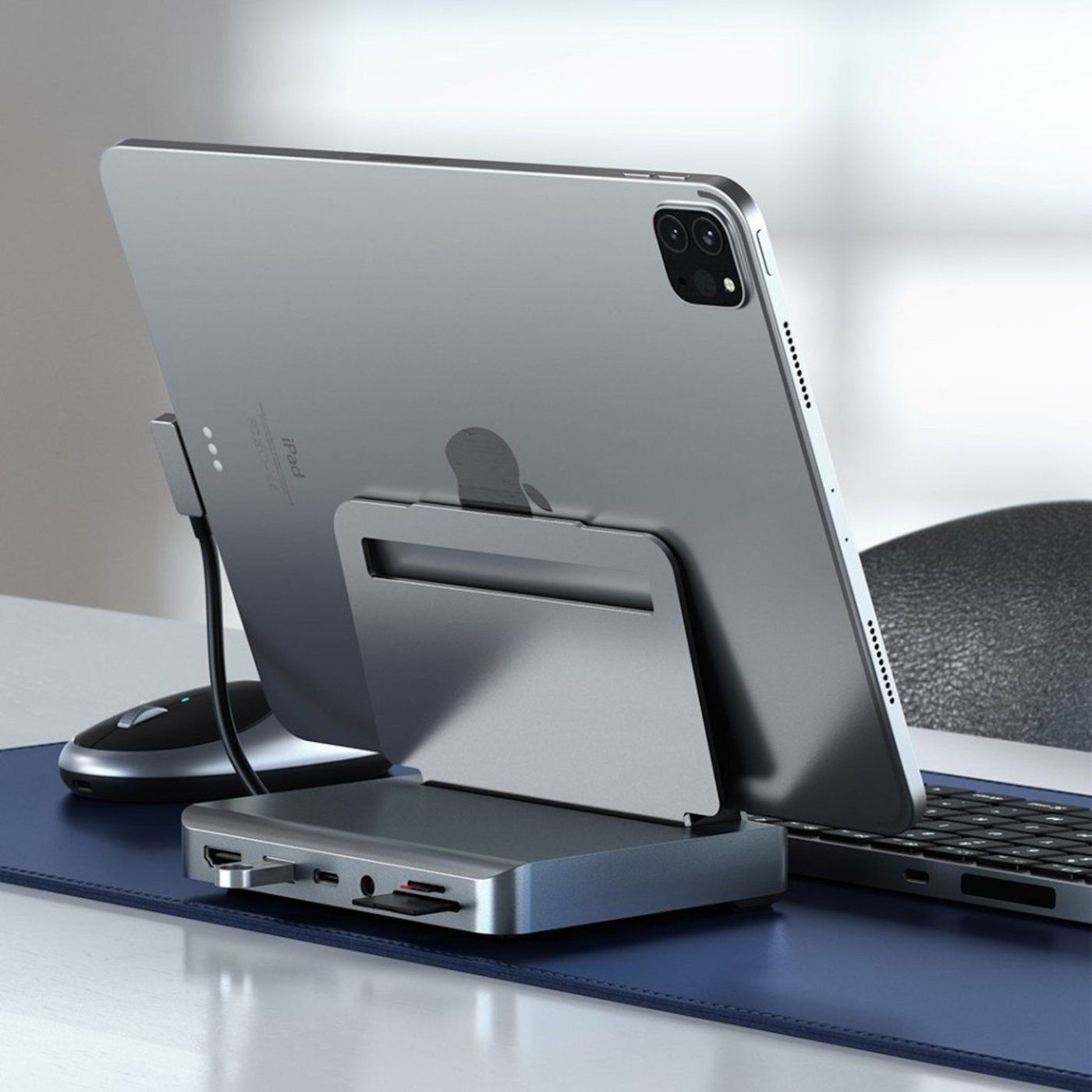 Satechi Aluminum Stand Hub for iPad Pro (2018 og nyere)
