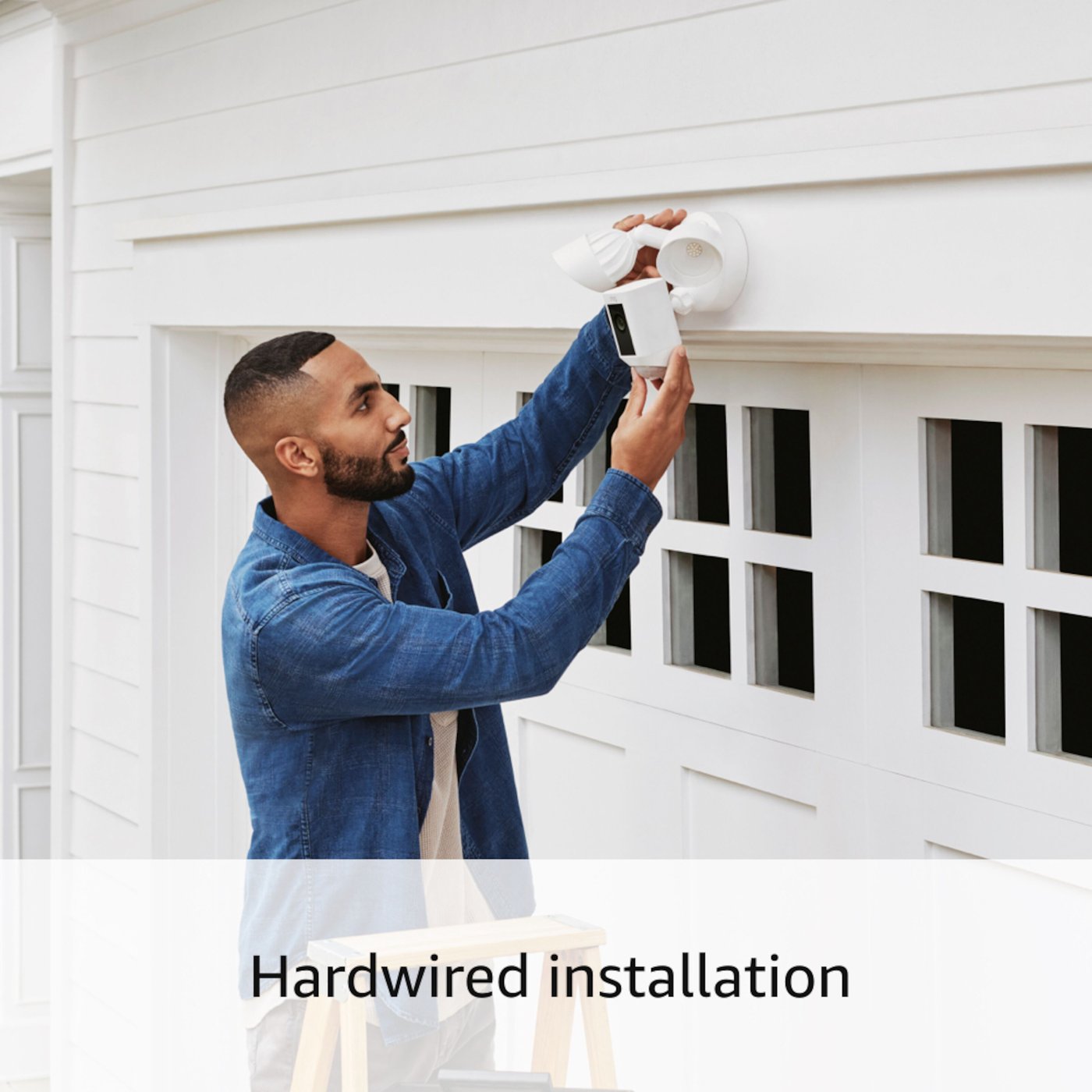 Ring Floodlight Cam Wired Plus Vit