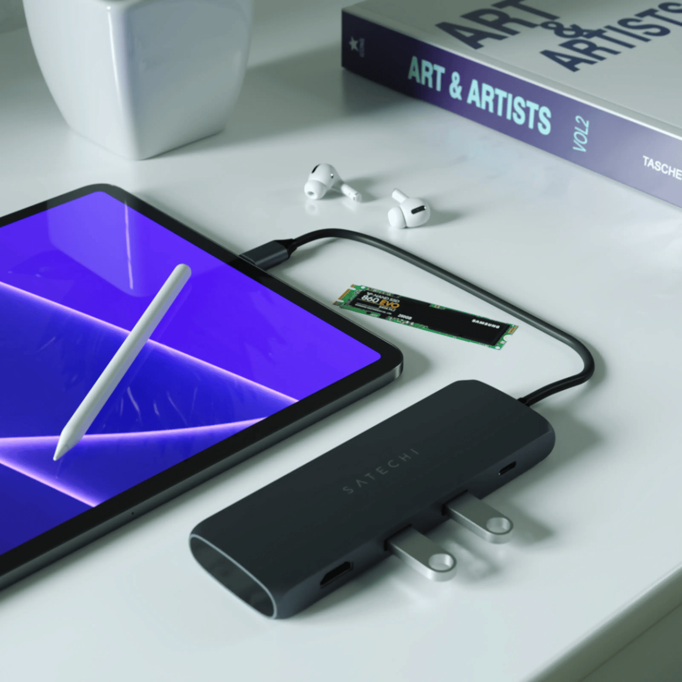Satechi USB-C Multiadapter med SSD-plats Svart