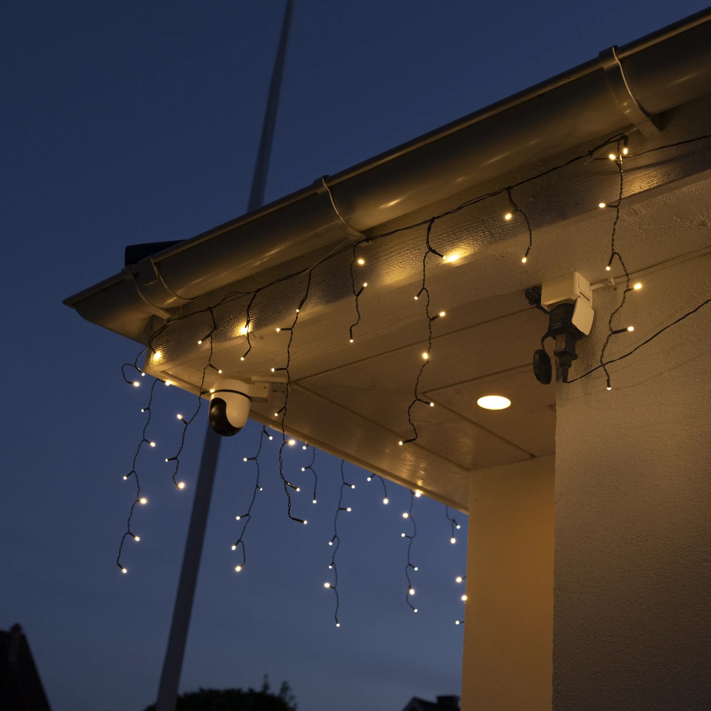 Lyslenke Istapp 360 LED 10,65 m (svart)