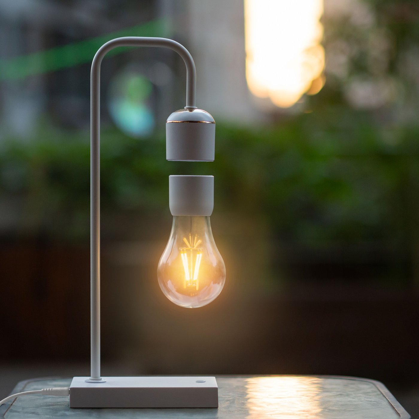 Cleverio Leviterande bordslampa Vit