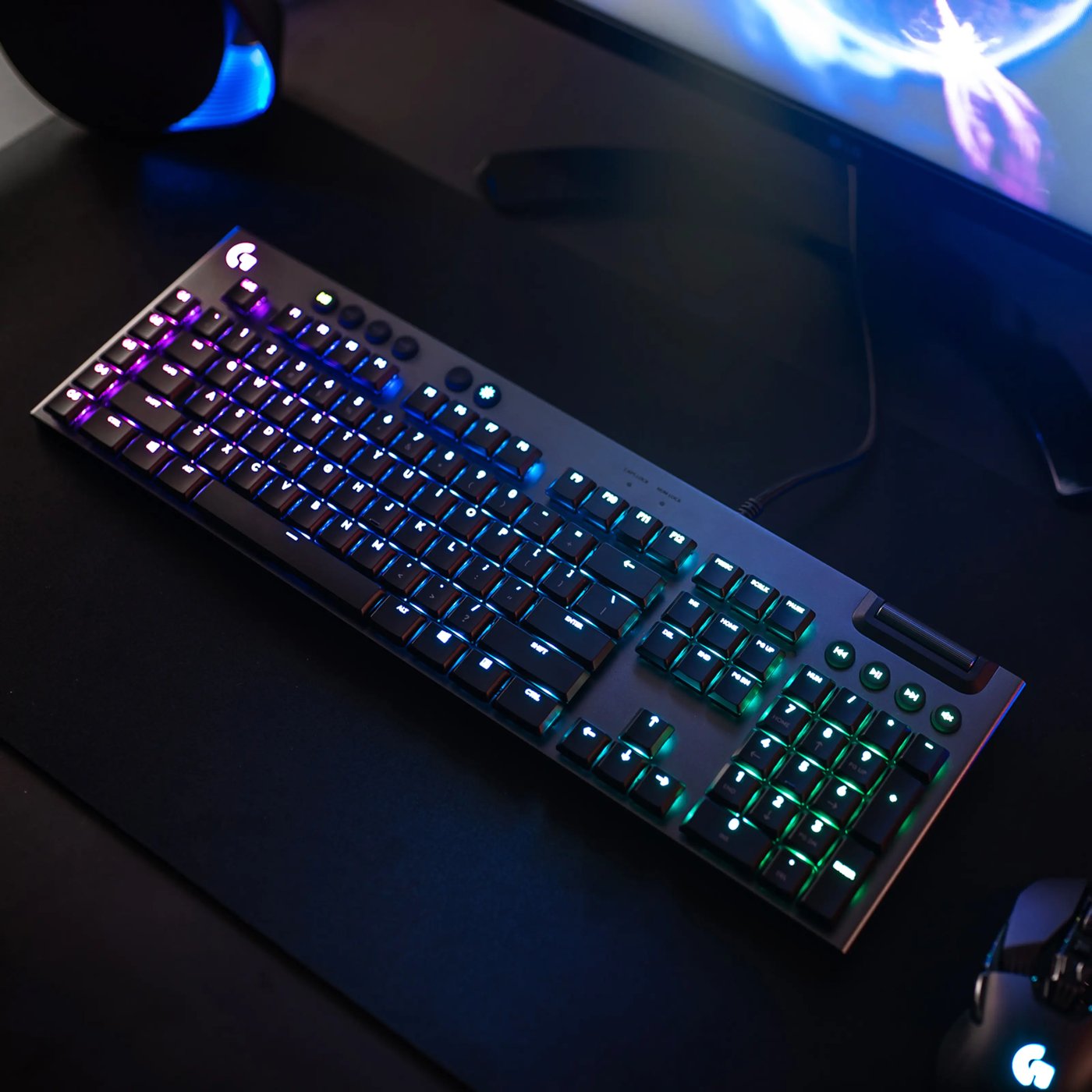 Logitech G 815 Mekanisk tastatur GL Clicky