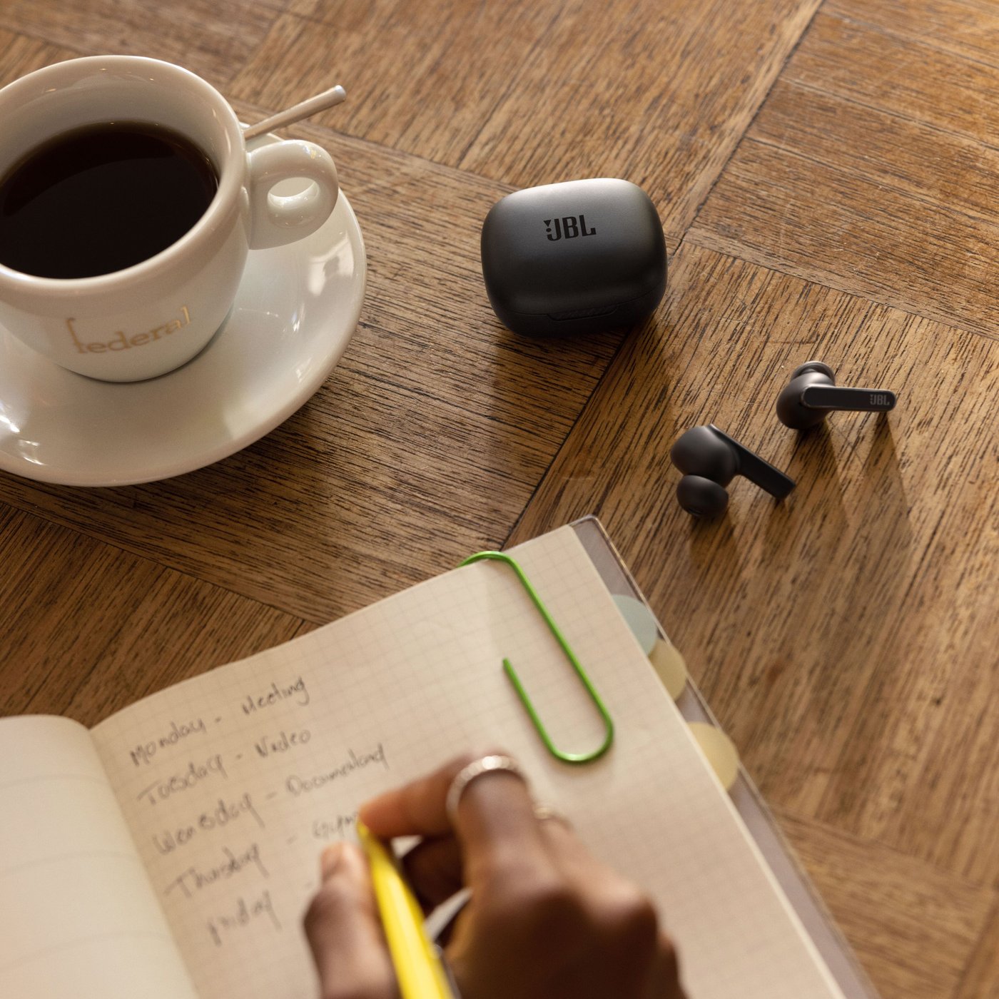 JBL Live Pro 2 Støydempende trådløse hodetelefoner Svart