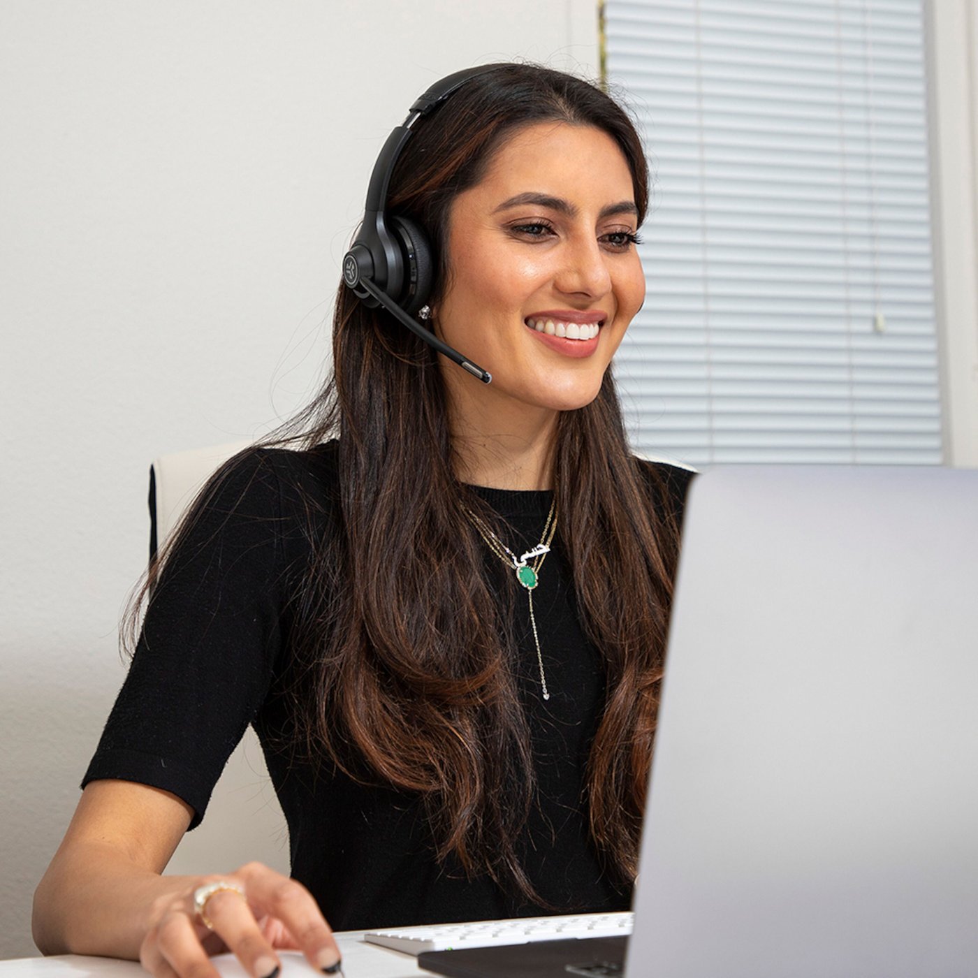 JLab GO Work Trådløst headset