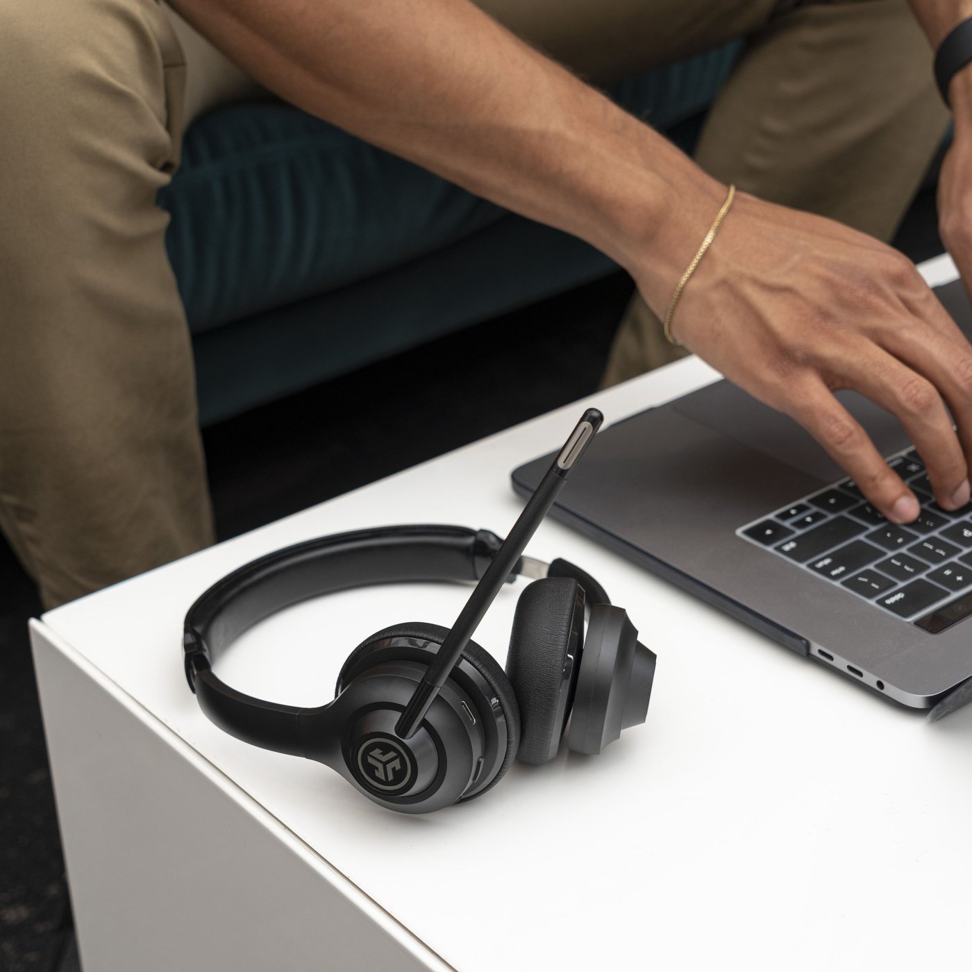 JLab GO Work Trådløst headset