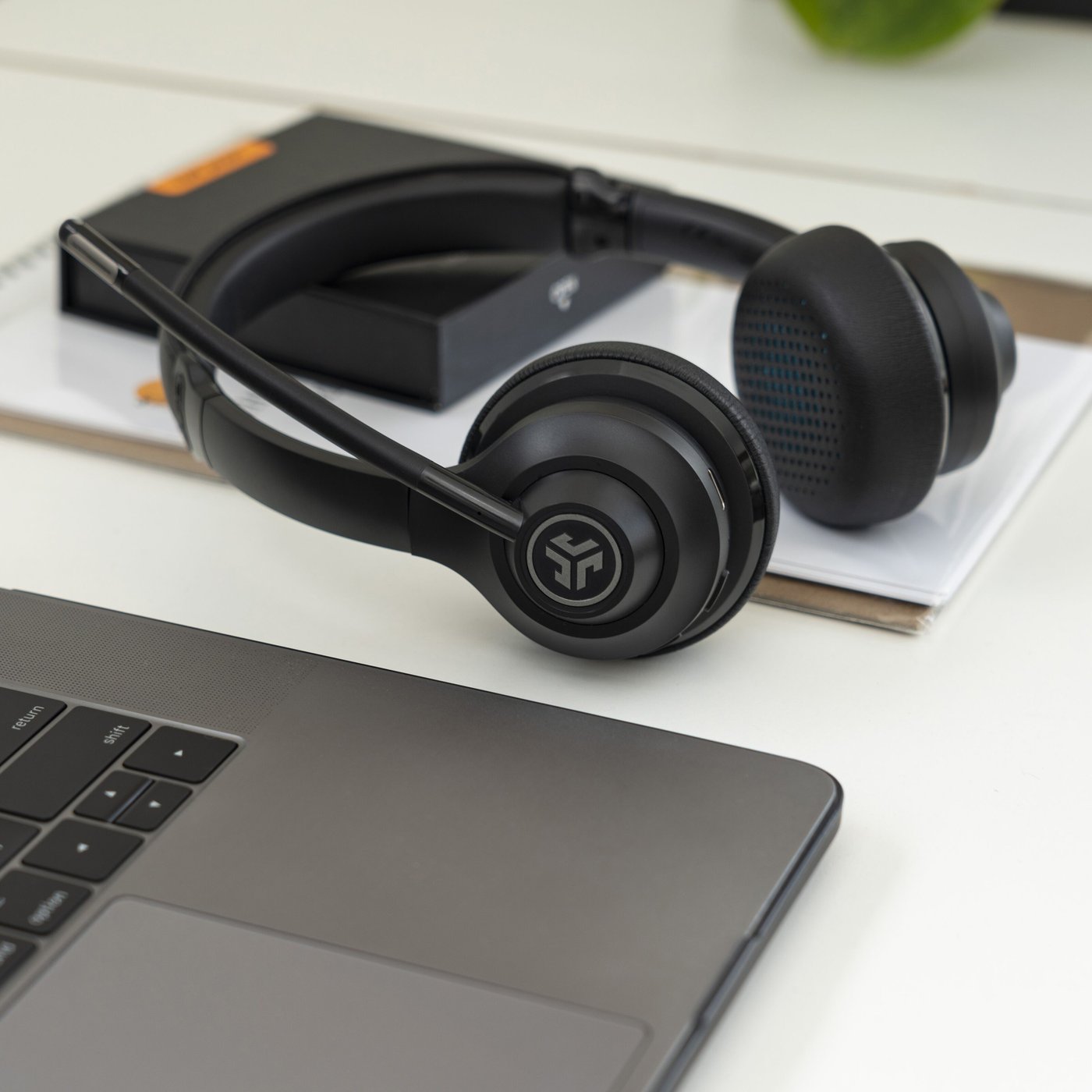 JLab GO Work Trådløst headset