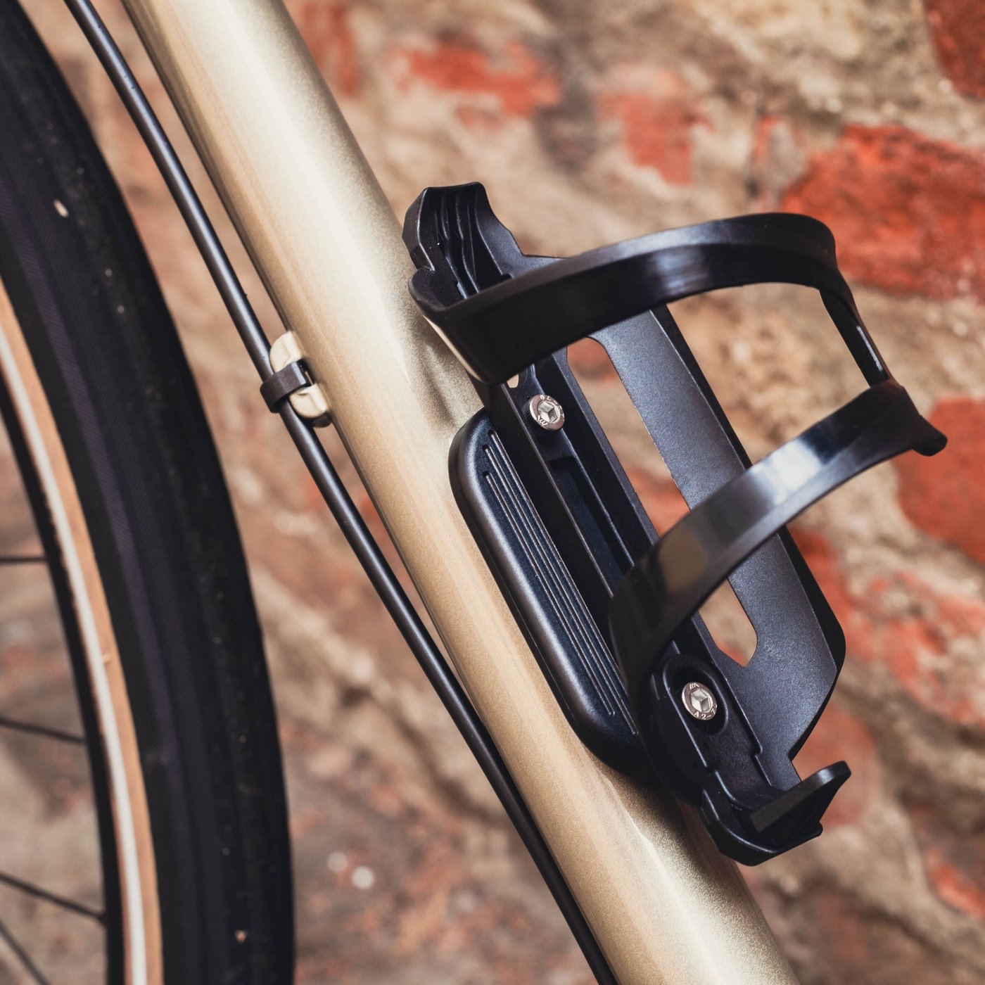 Slottr Sykkelfeste for Apple AirTag