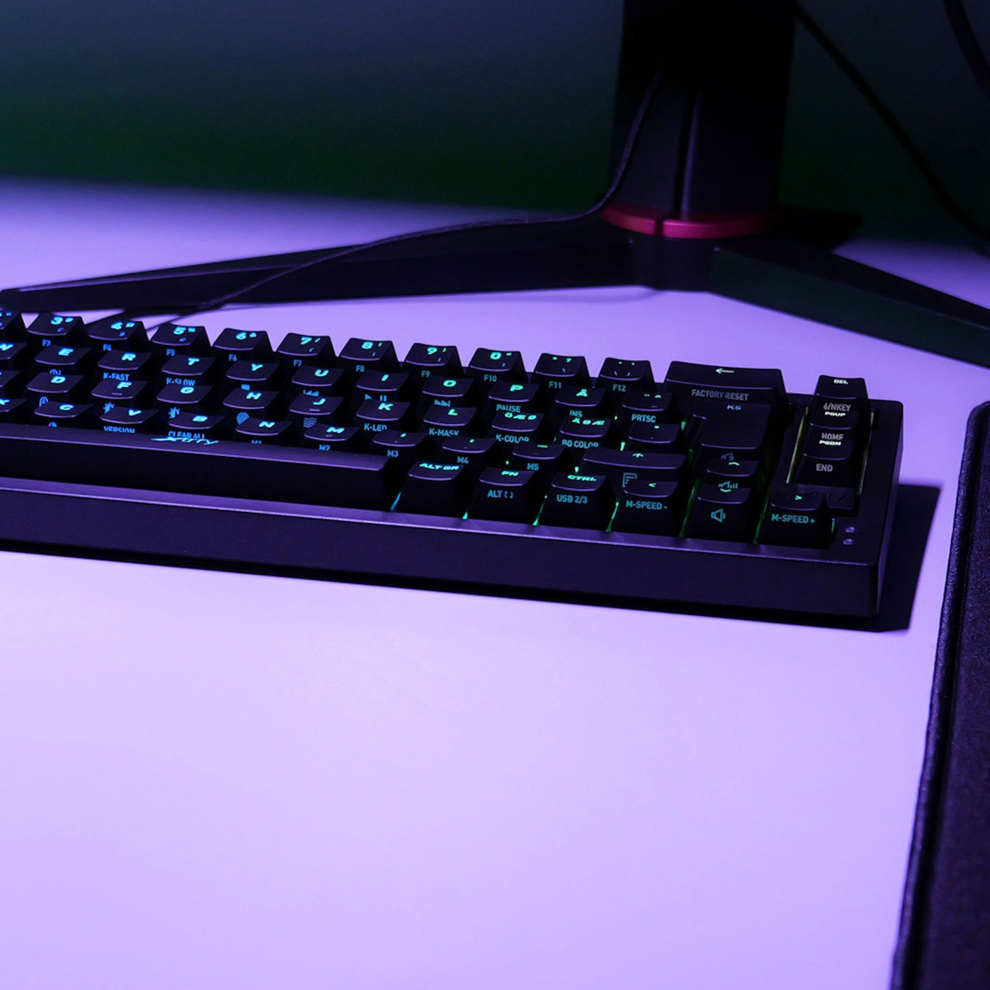 Xtrfy K5 Compact RGB Svart