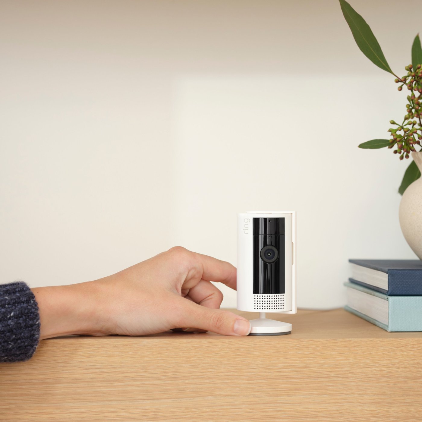 Ring Indoor Cam Gen. 2 Trådlös övervakningskamera Vit