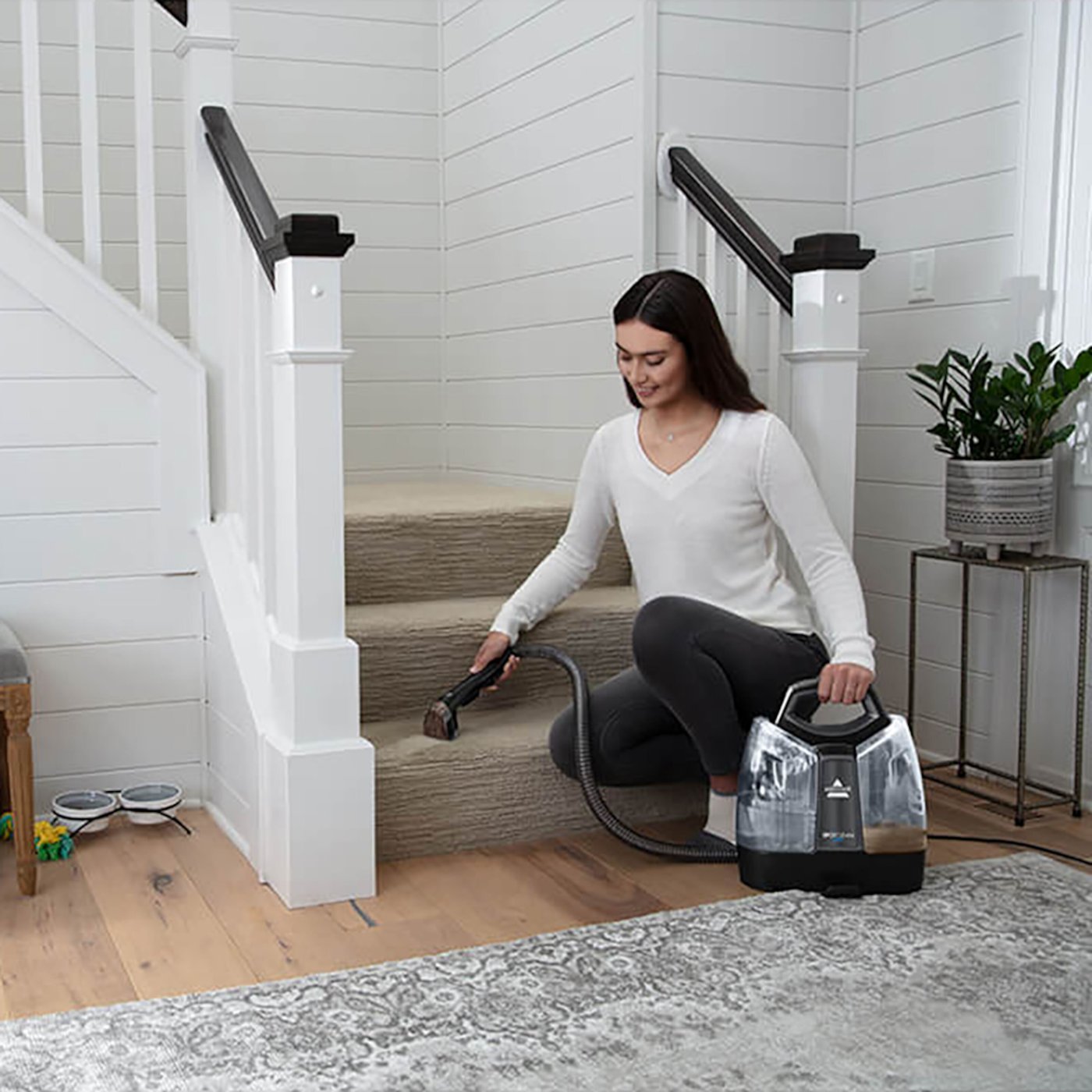 Bissel SpotClean Plus Teppe- og tekstilpleiemaskin