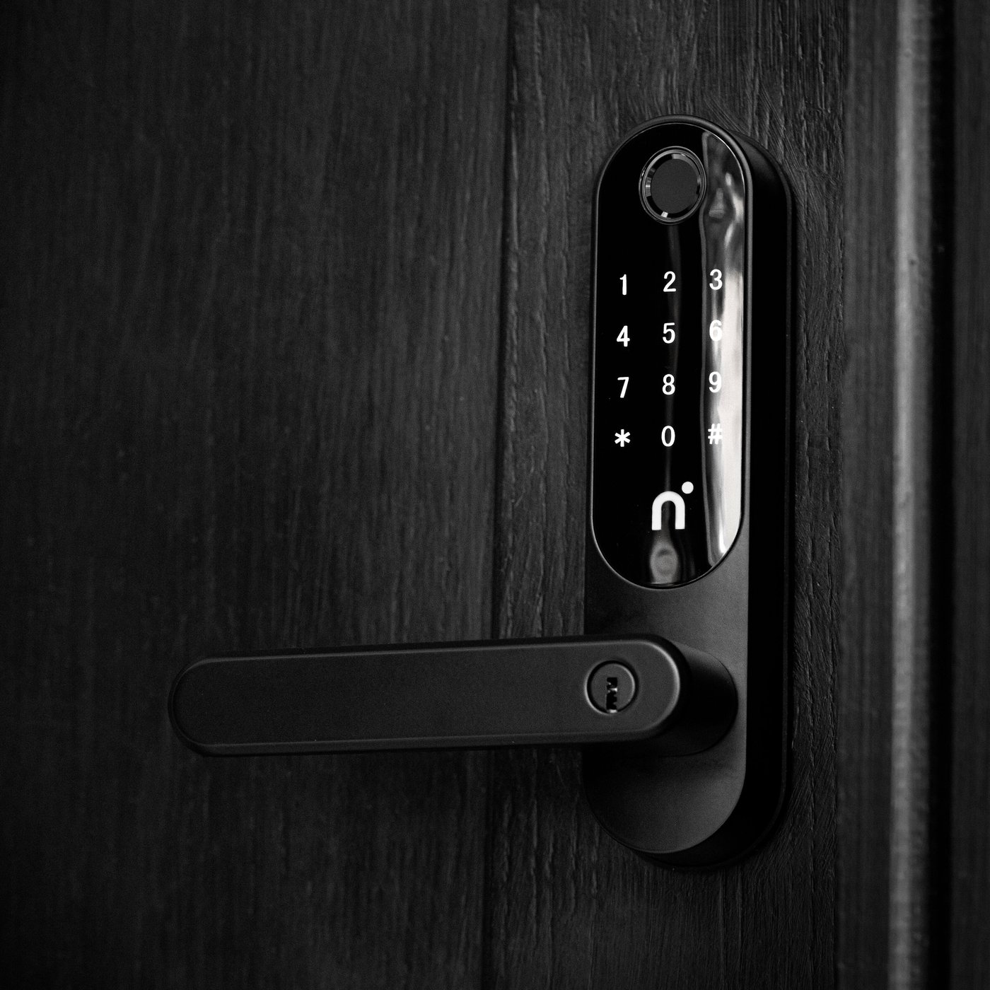 Nimly Touch Pro Elektronisk dørlås med fingeravtrykksleser Ultimate Black