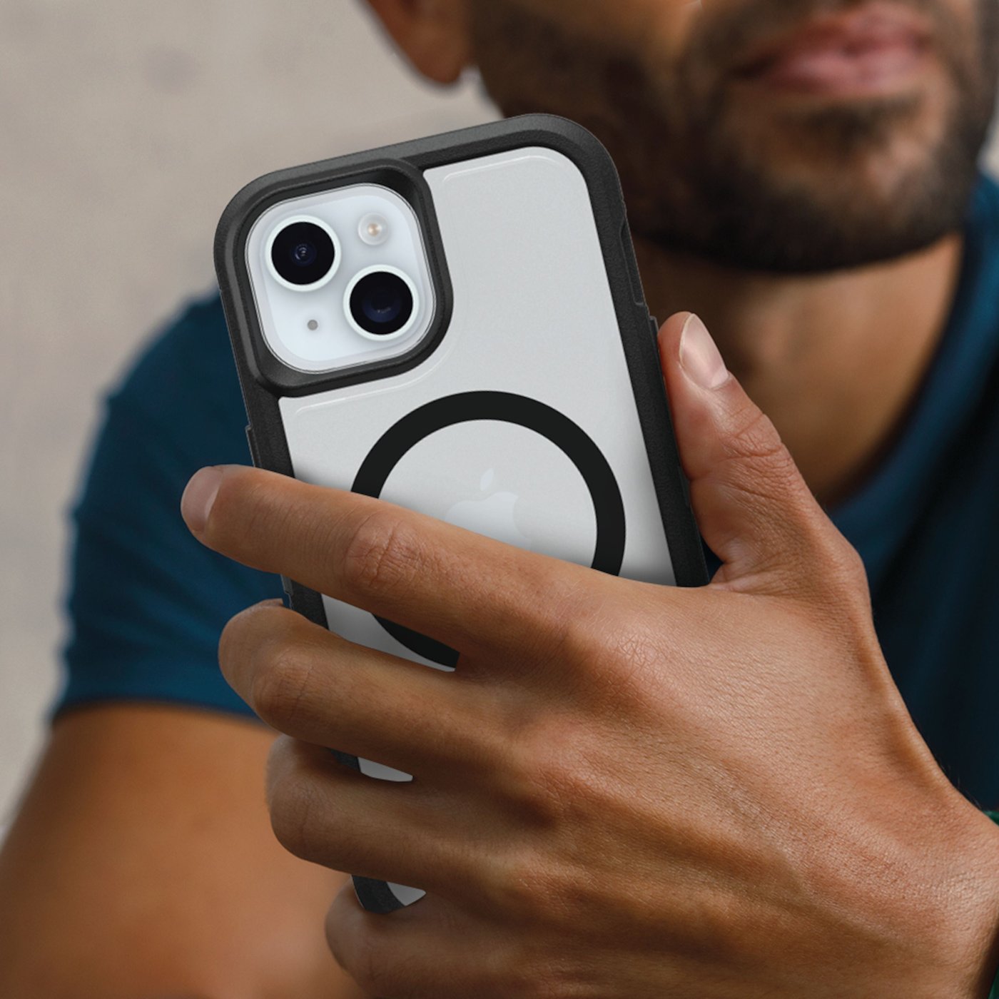 Otterbox Defender XT Dark Side Robust deksel for iPhone 13, 14 og 15