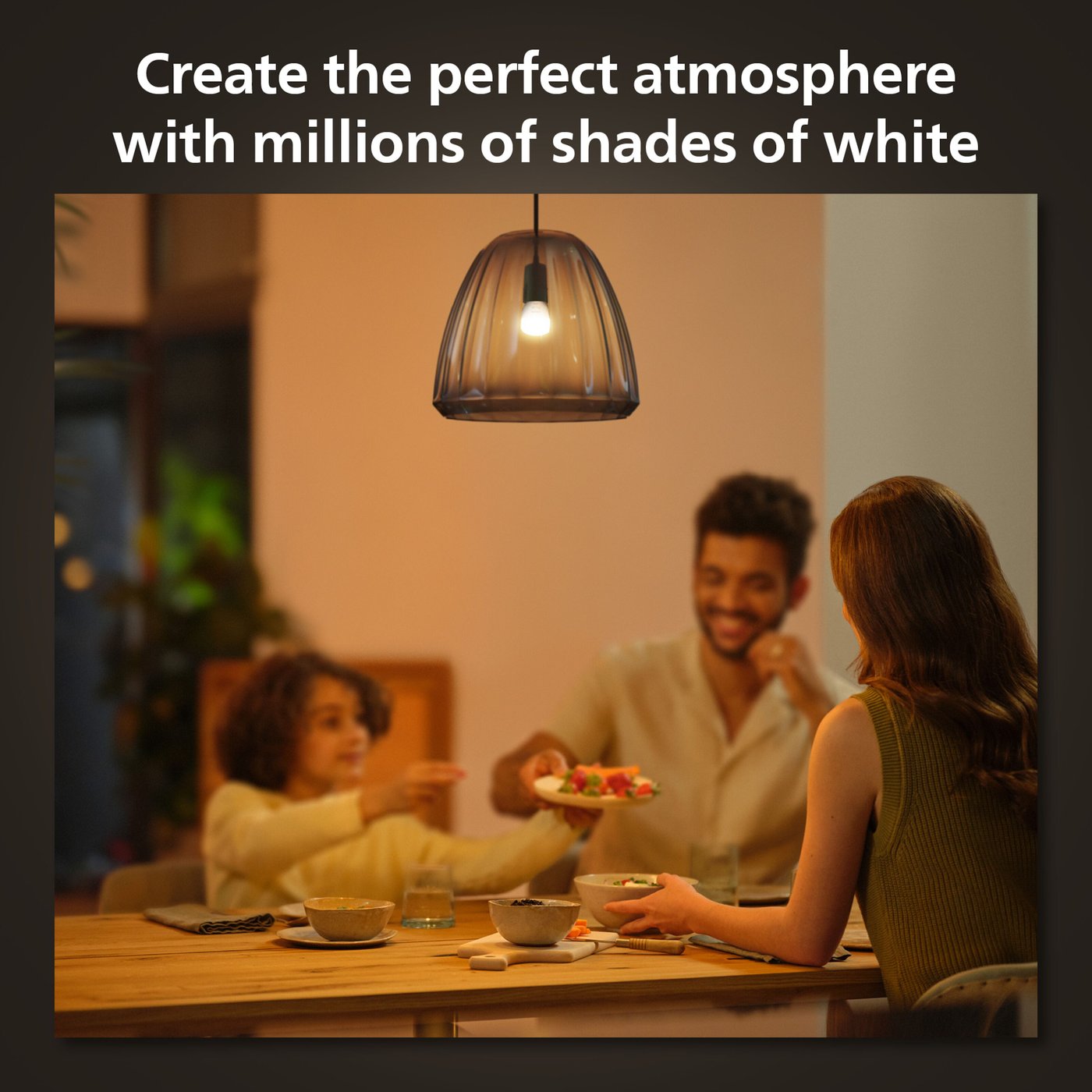 Philips Hue Luster Kuleformet LED-pære White Ambiance E14 470 lm