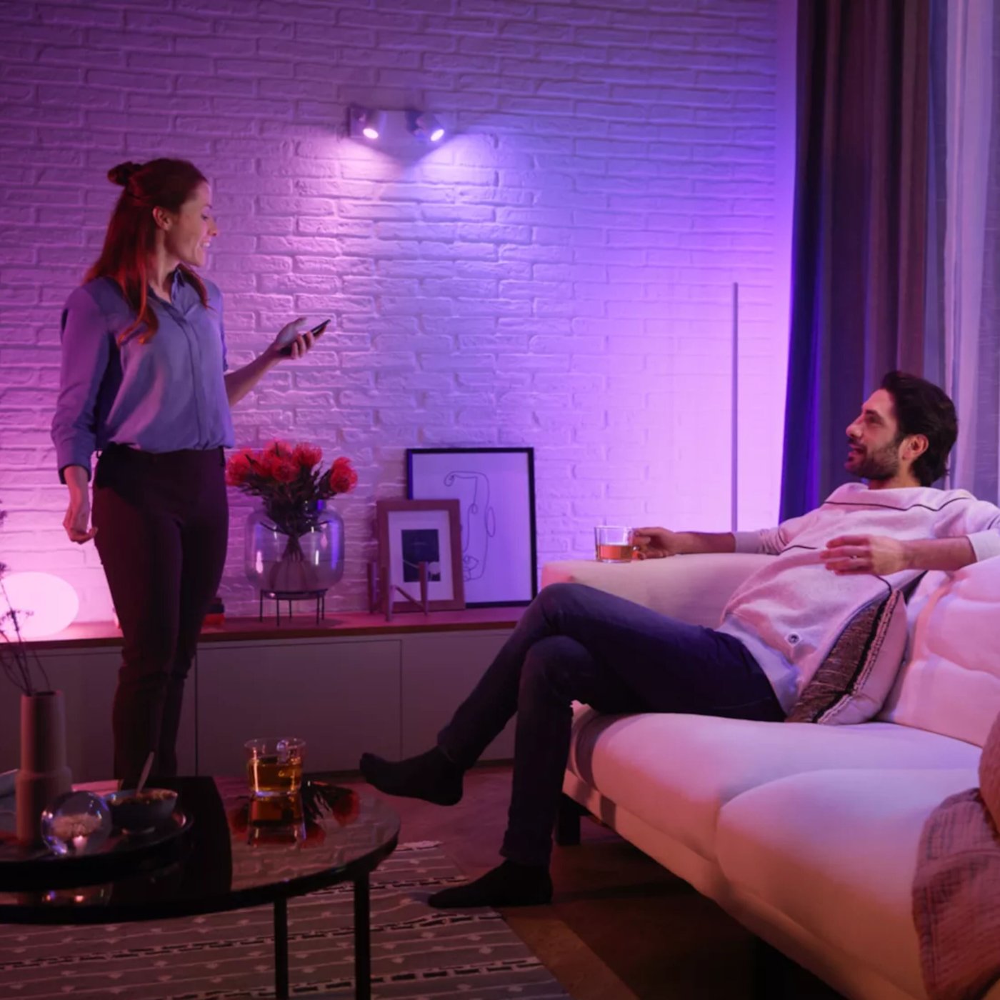 Philips Hue White and Color Ambience MR16 400 lm