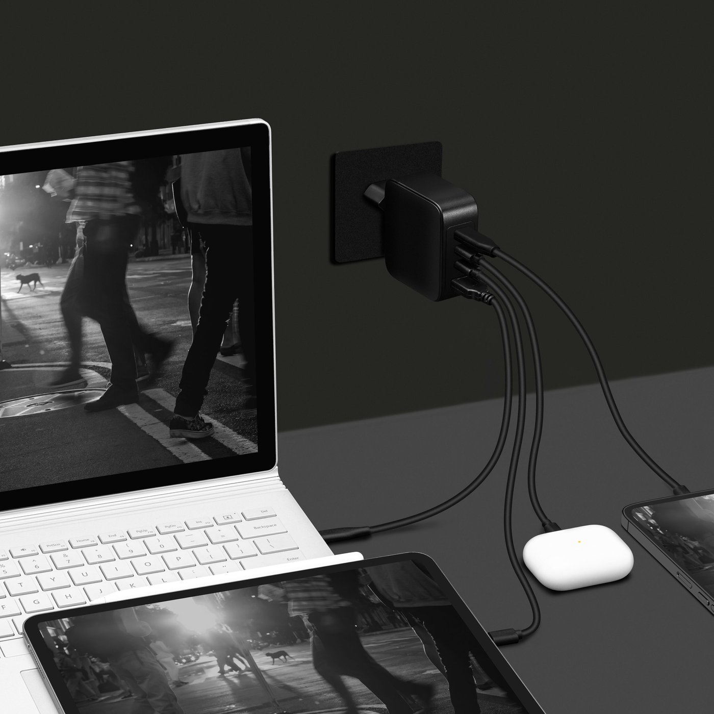 Linocell Premium GaN Multilader PD 3.1 140 W Svart