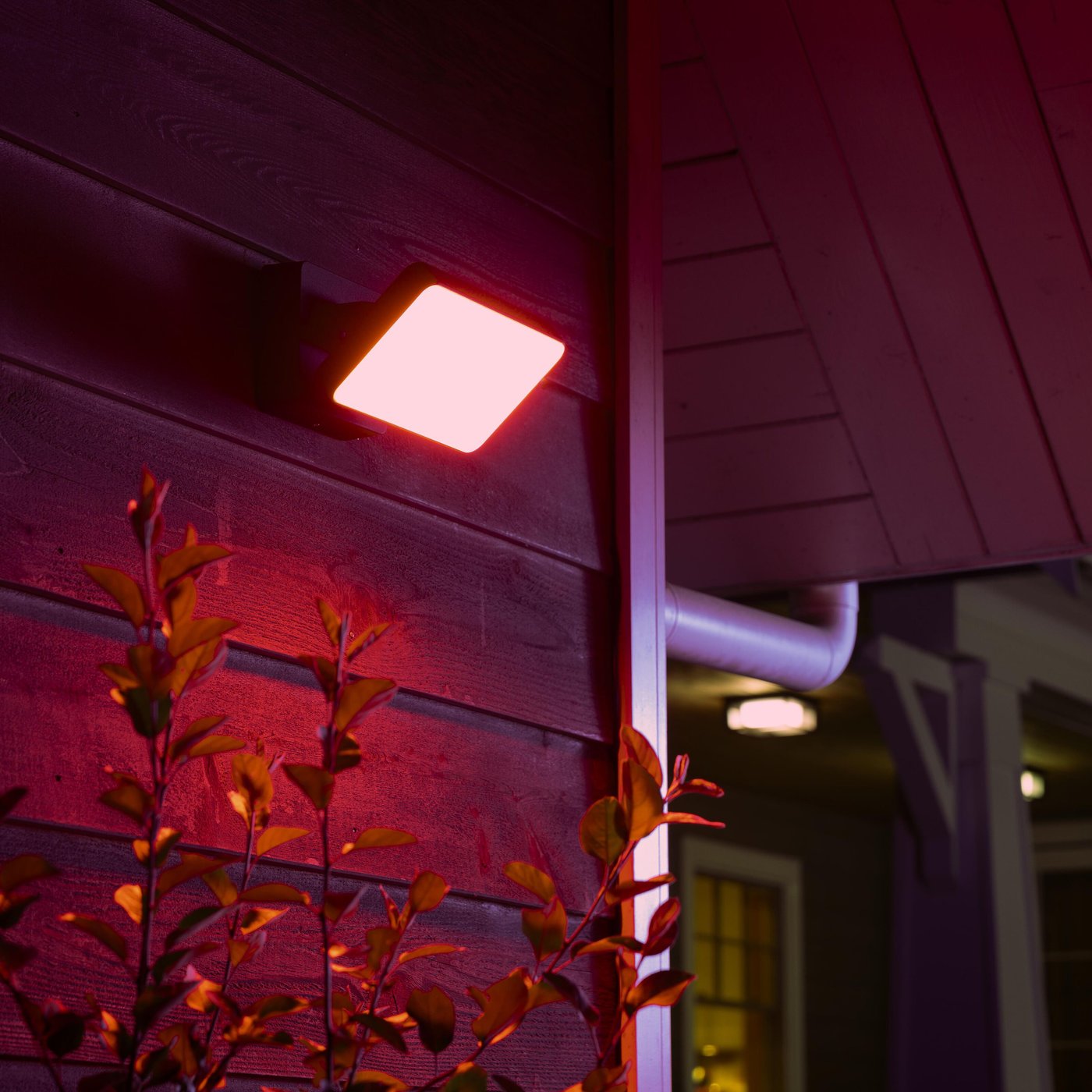 Philips Hue Discover Utendørslyskaster 2250 lm