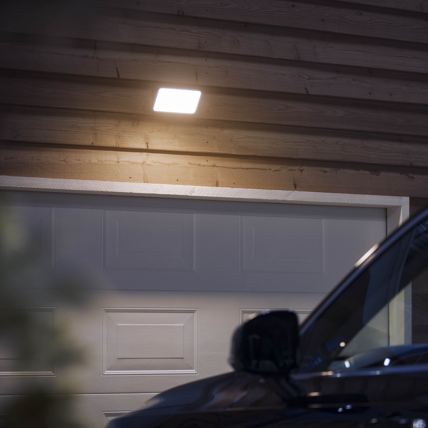 Philips Hue Discover Utendørslyskaster 2250 lm