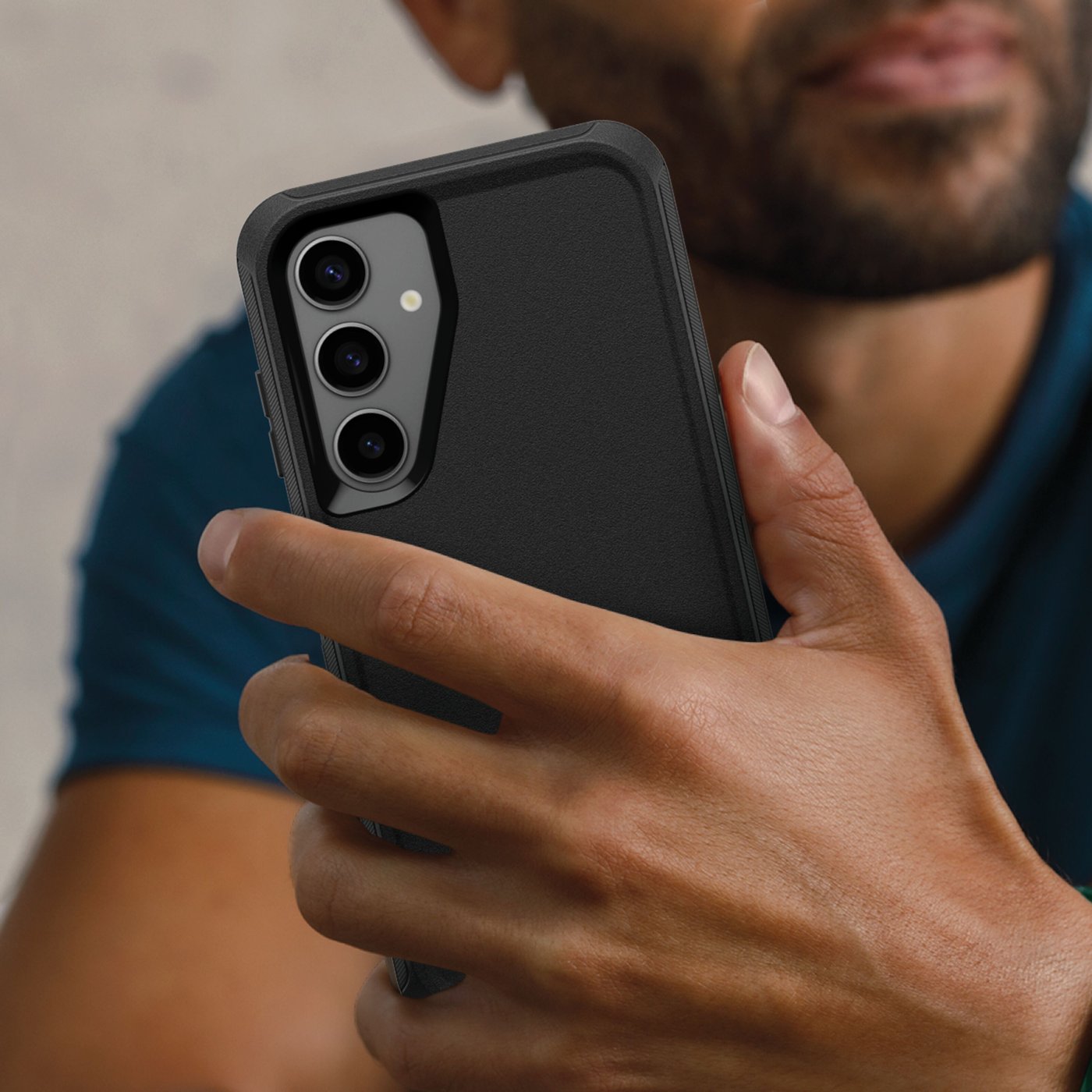 Otterbox Defender Robust deksel for Galaxy S24 Plus