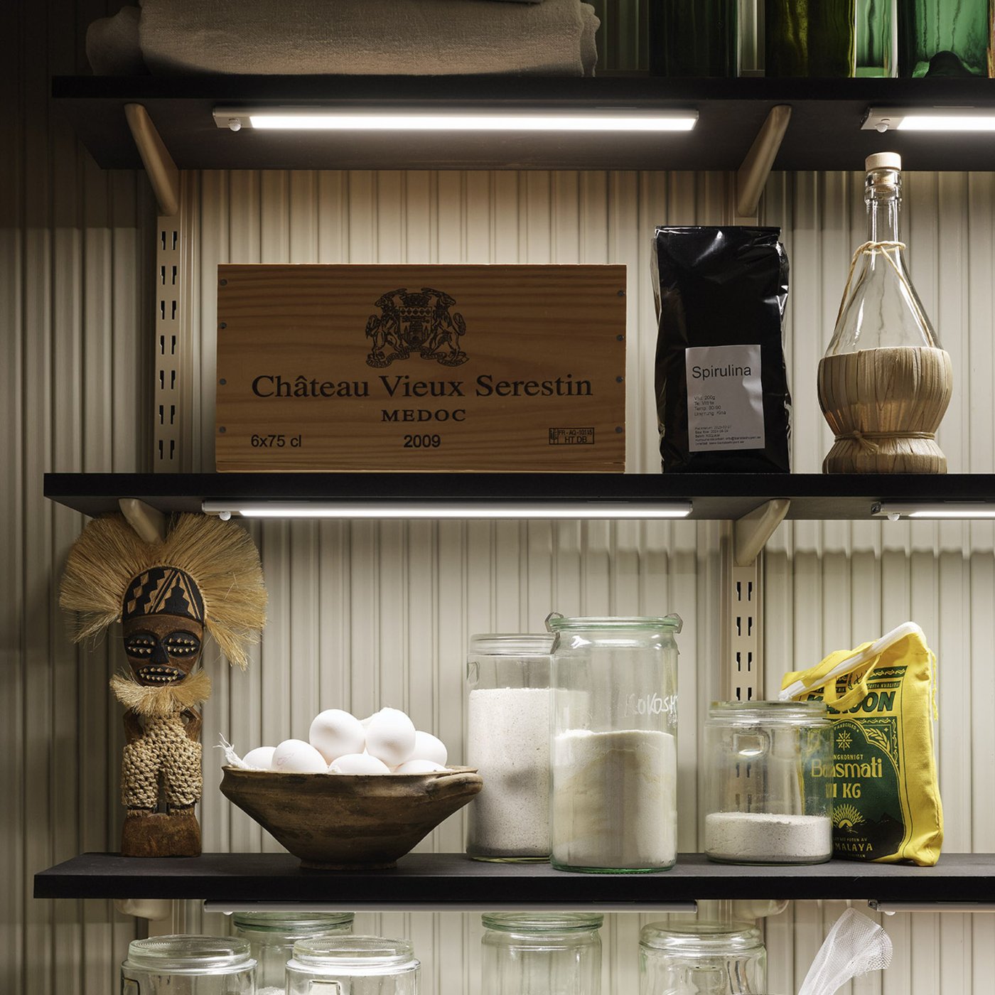 LEDVANCE Oppladbar LED-list med bevegelsessensor og skumringsrele