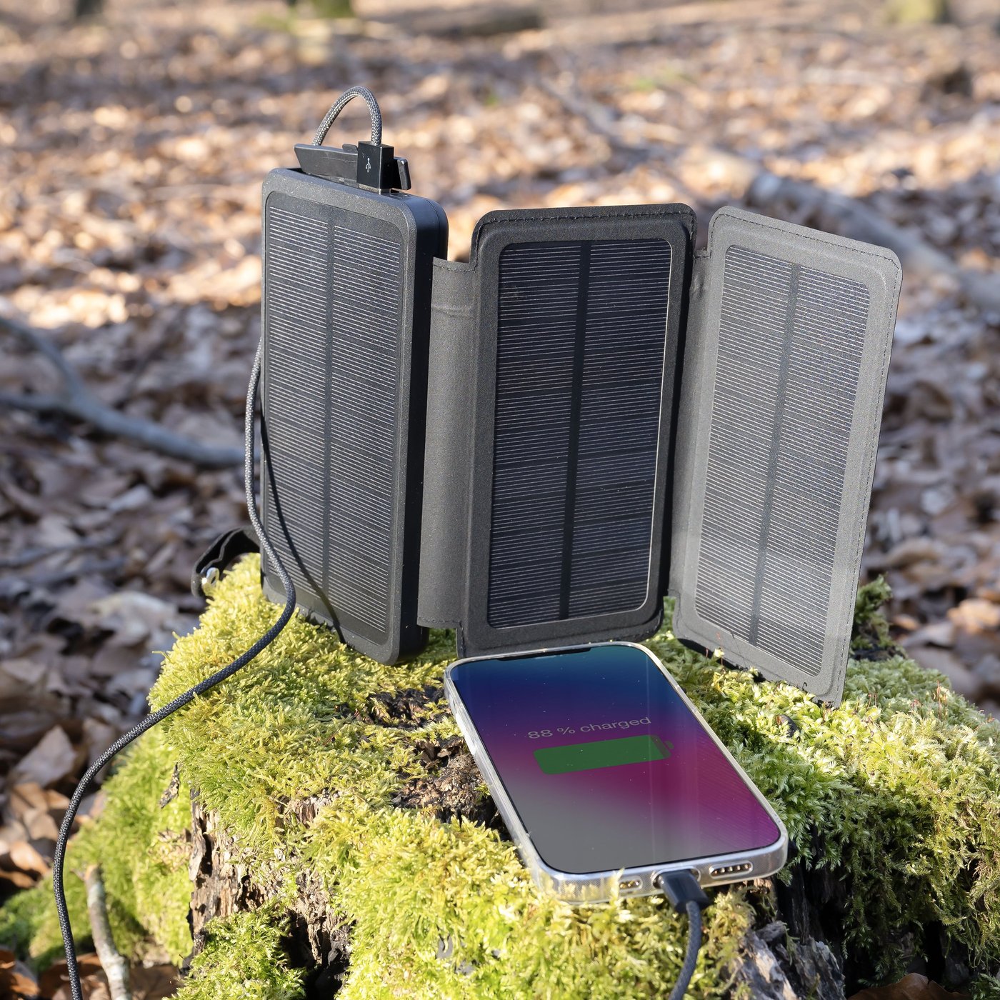 Linocell Powerbank med solcellsladdning 20 W 8000 mAh