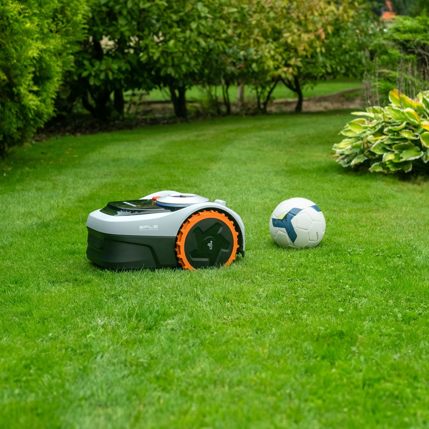 Segway Navimow i105e Robotgräsklippare