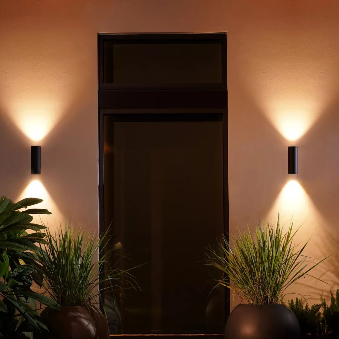 Philips Hue Appear Fasadelampe utendørs