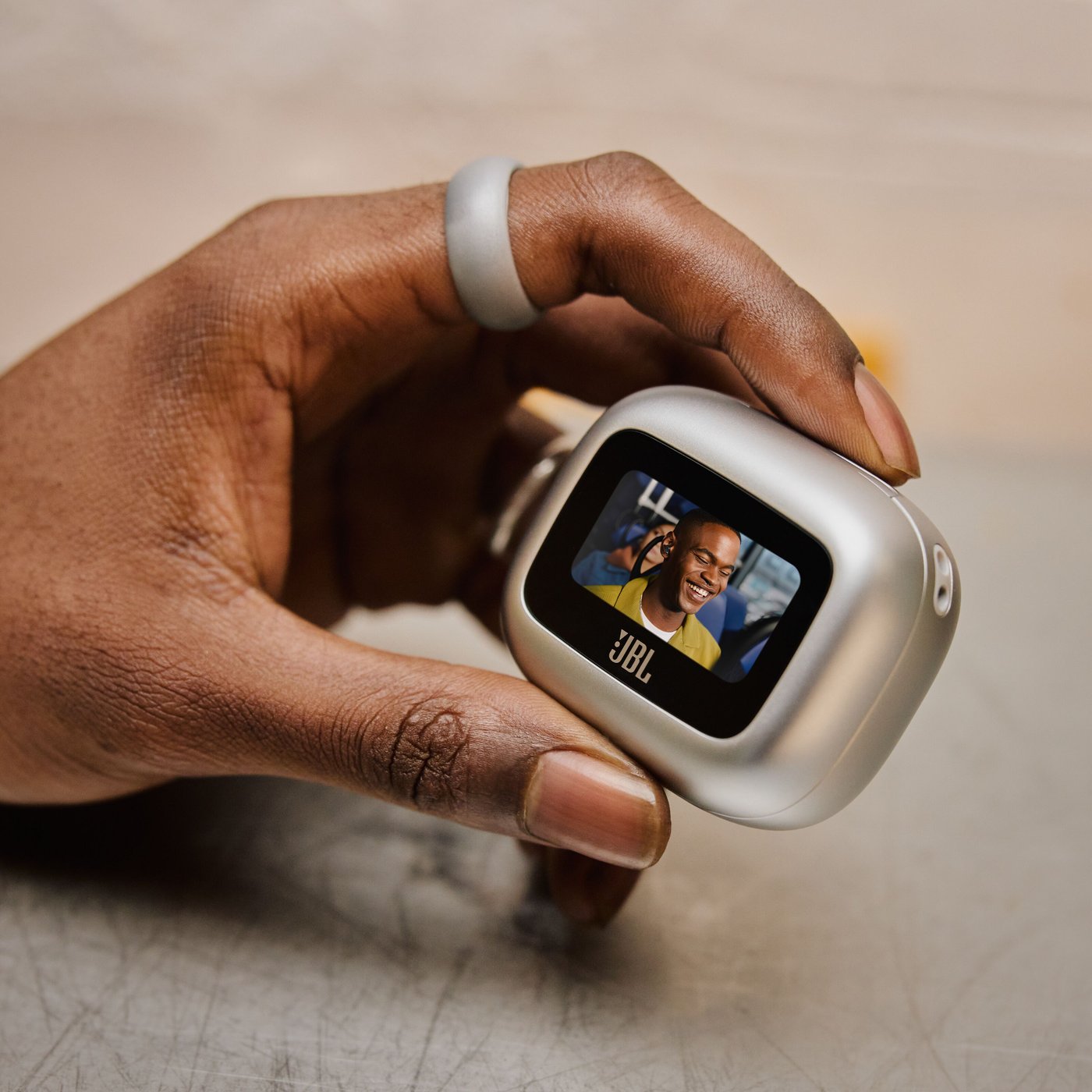 JBL Live Beam 3 Trådløse hodetelefoner Sølvfarget