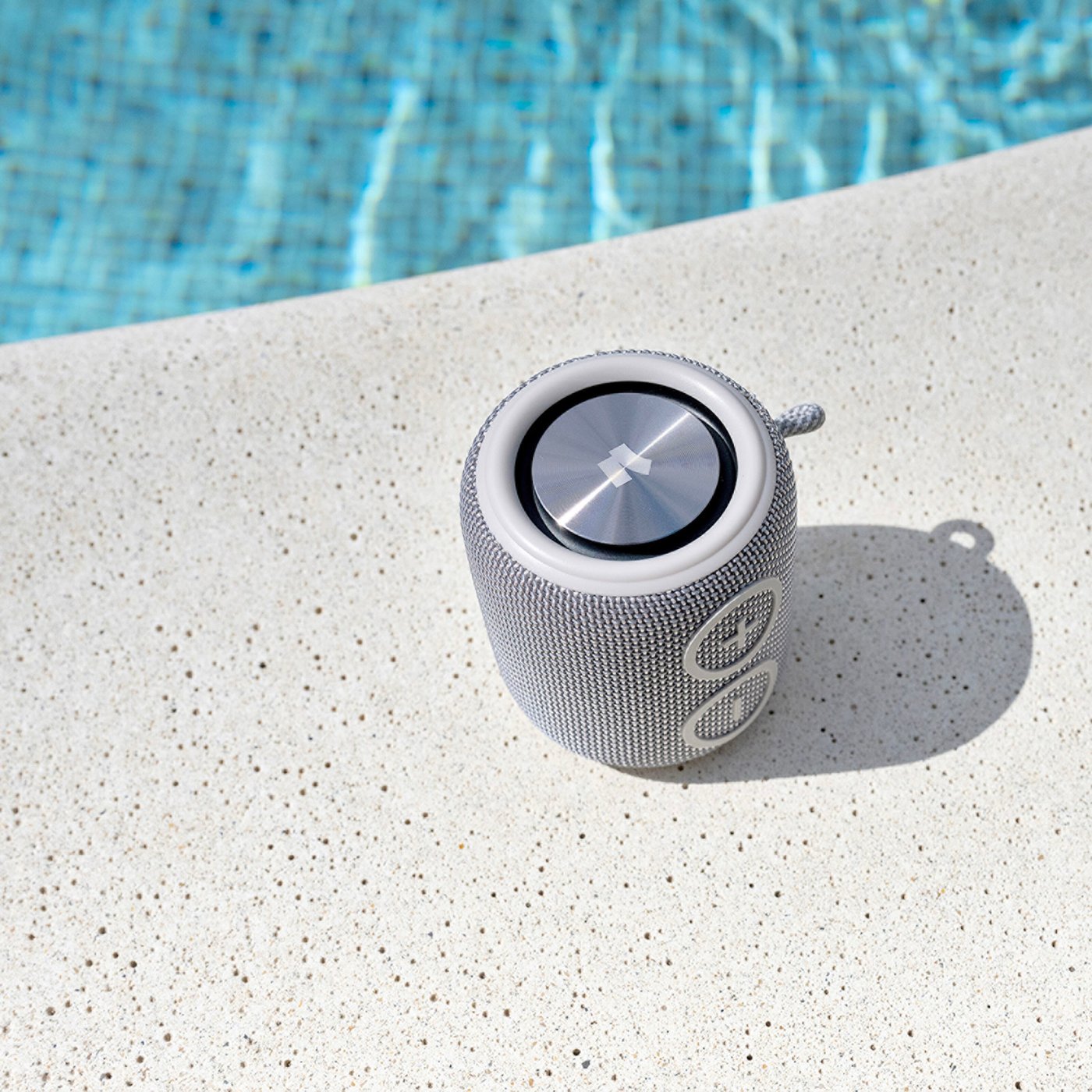 Nomadelic Loud 705 Vattentät Bluetooth-högtalare Grå