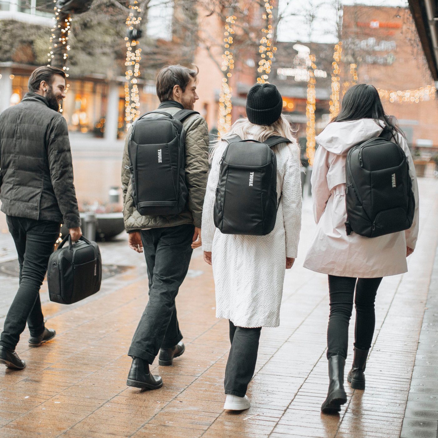 Thule Accent Laptop Bag 17 l