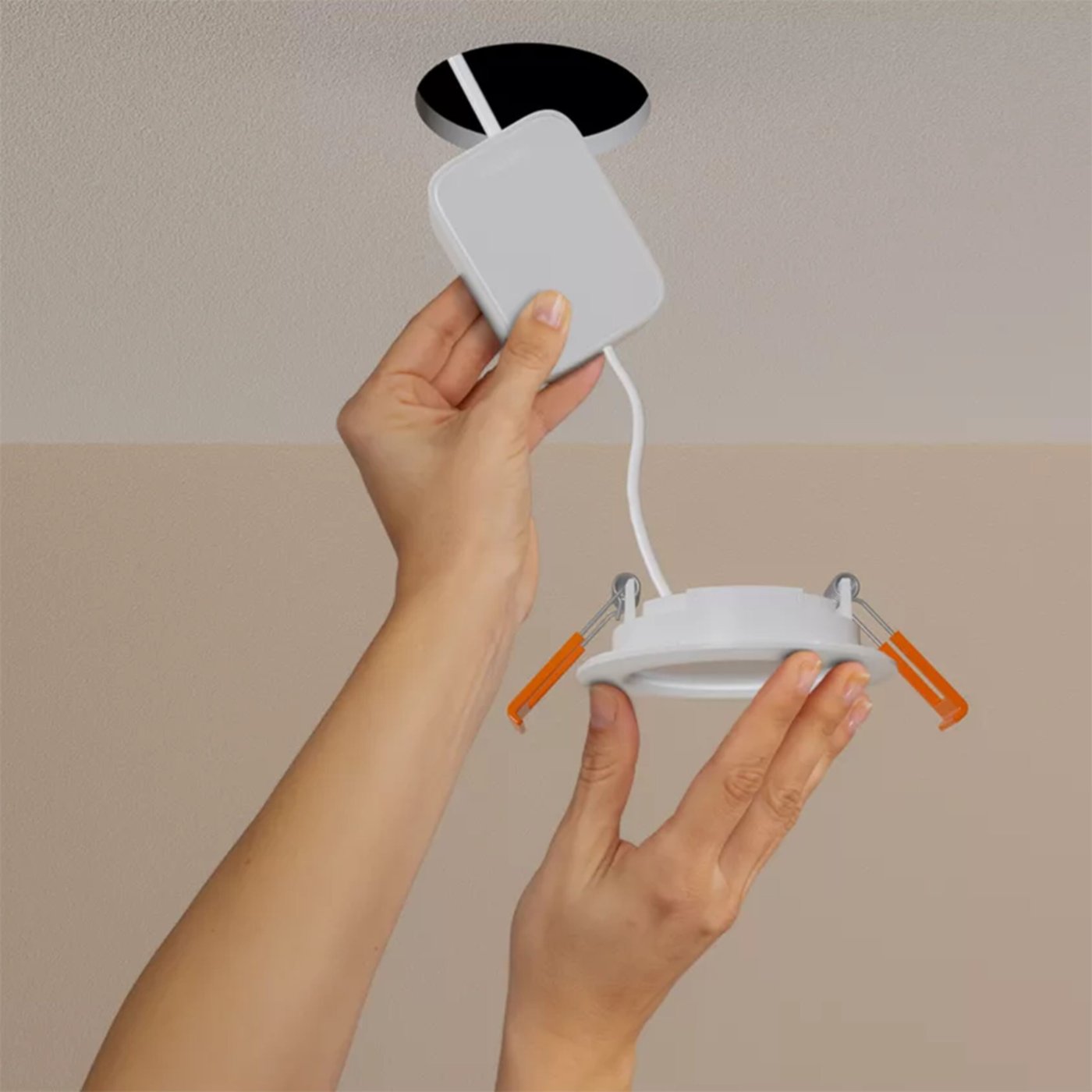 Philips Hue Slank innfelt belysning Ø170 mm Hvit