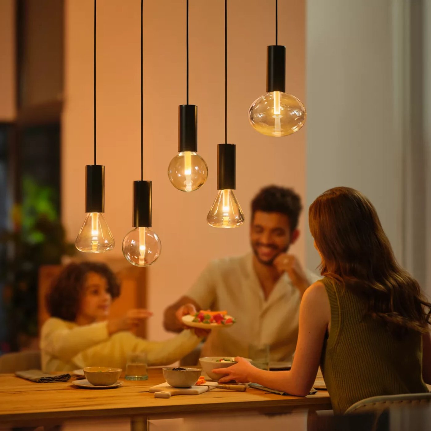 Philips Hue Lightguide G125 E27 smart kuleformet LED-pære 500 lm