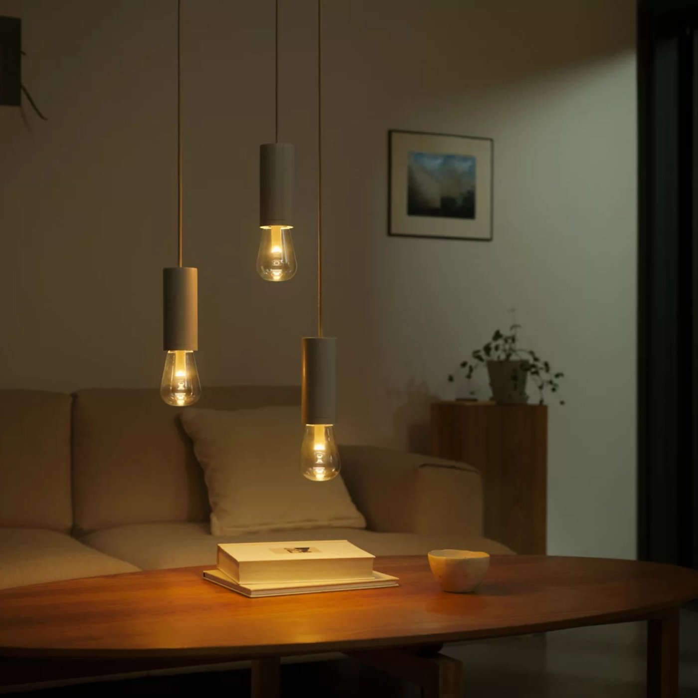 Philips Hue RGB ST72 smart LED-lampa E27 500 lm