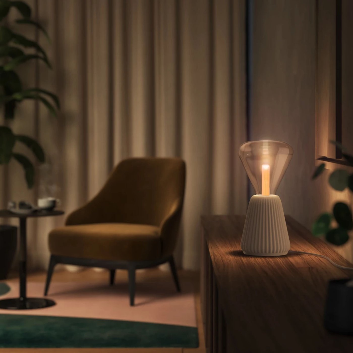 Philips Hue Lightguide Triangle E27 smart LED-lampa 500 lm