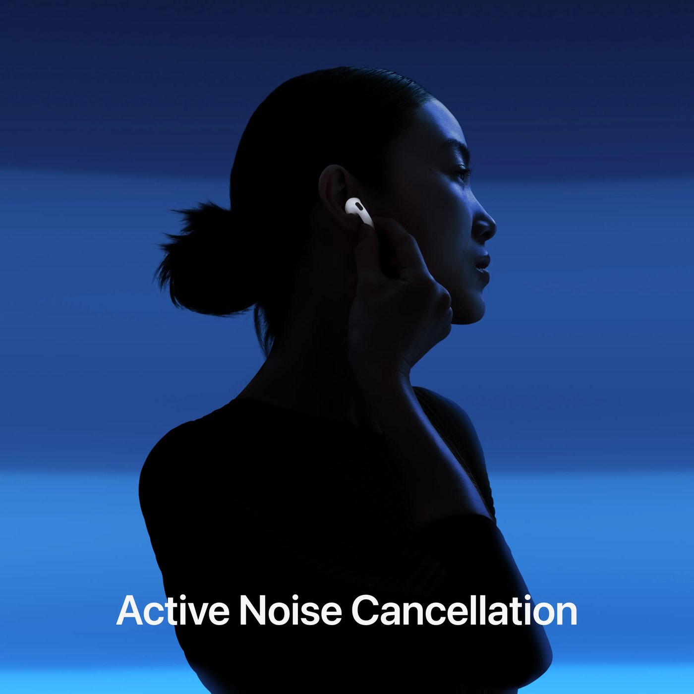 Apple AirPods 4 med aktiv støydemping