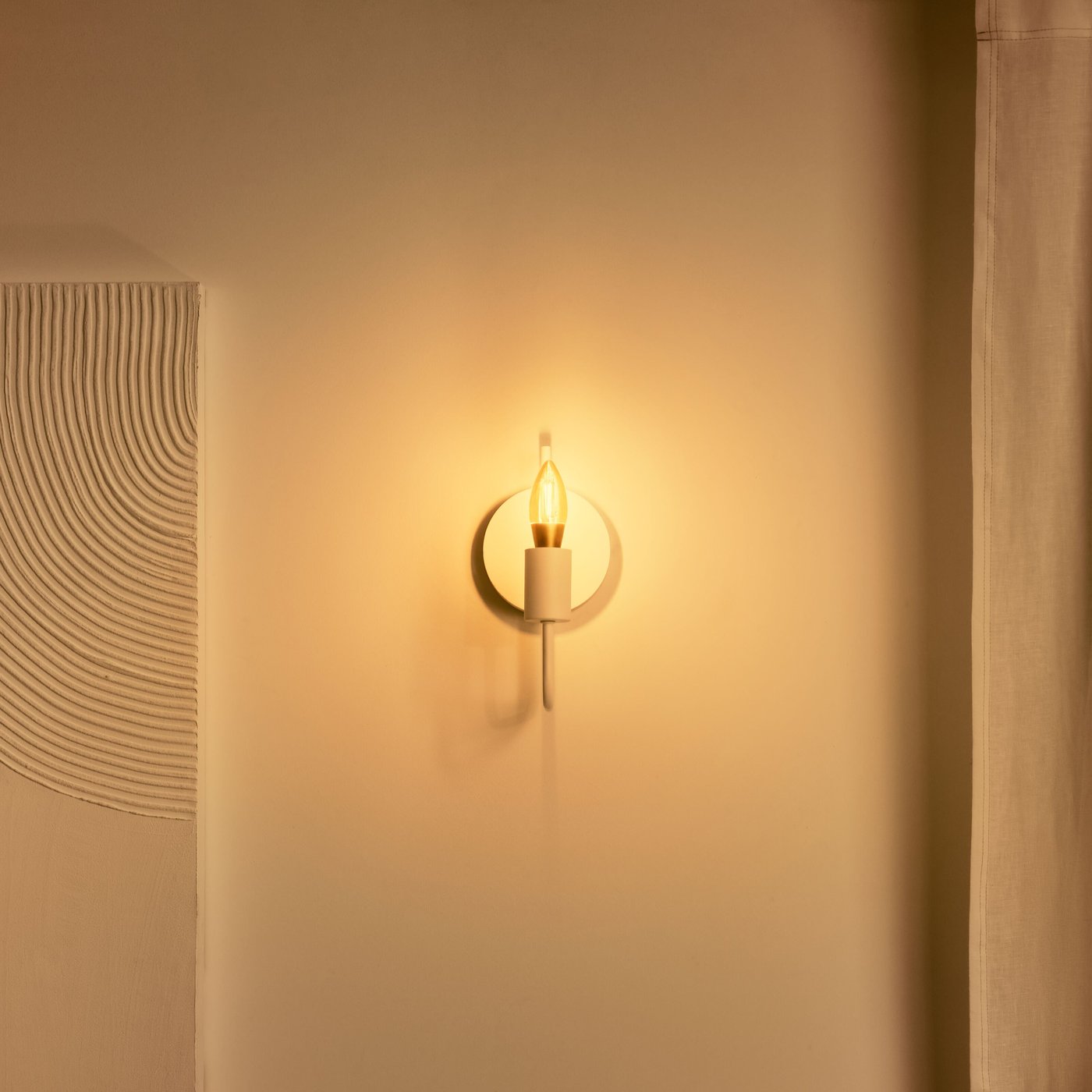 WiZ Clear Filament-kronljus C35 Smart LED-lampa E14 470 lm