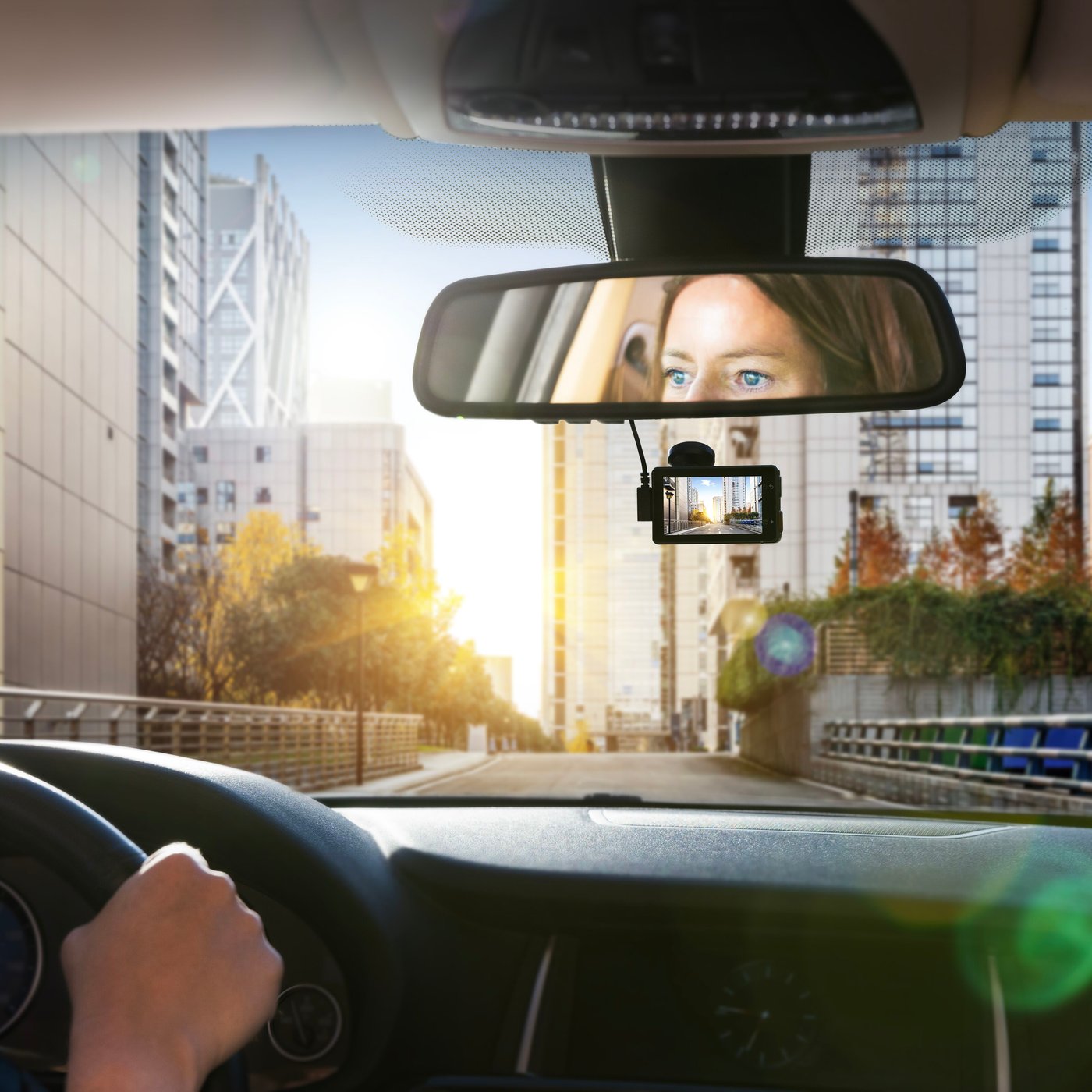 Garmin Dash Cam X310 4K-bilkamera med pekskärm