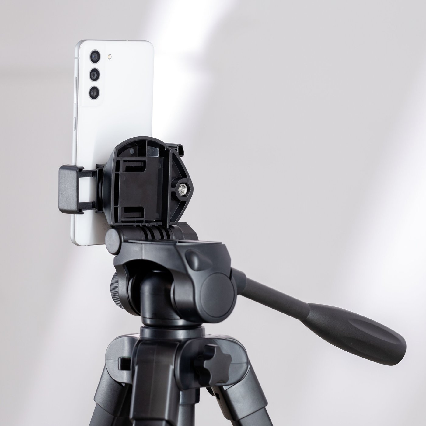 Velbon EX-650 med mobilhållare