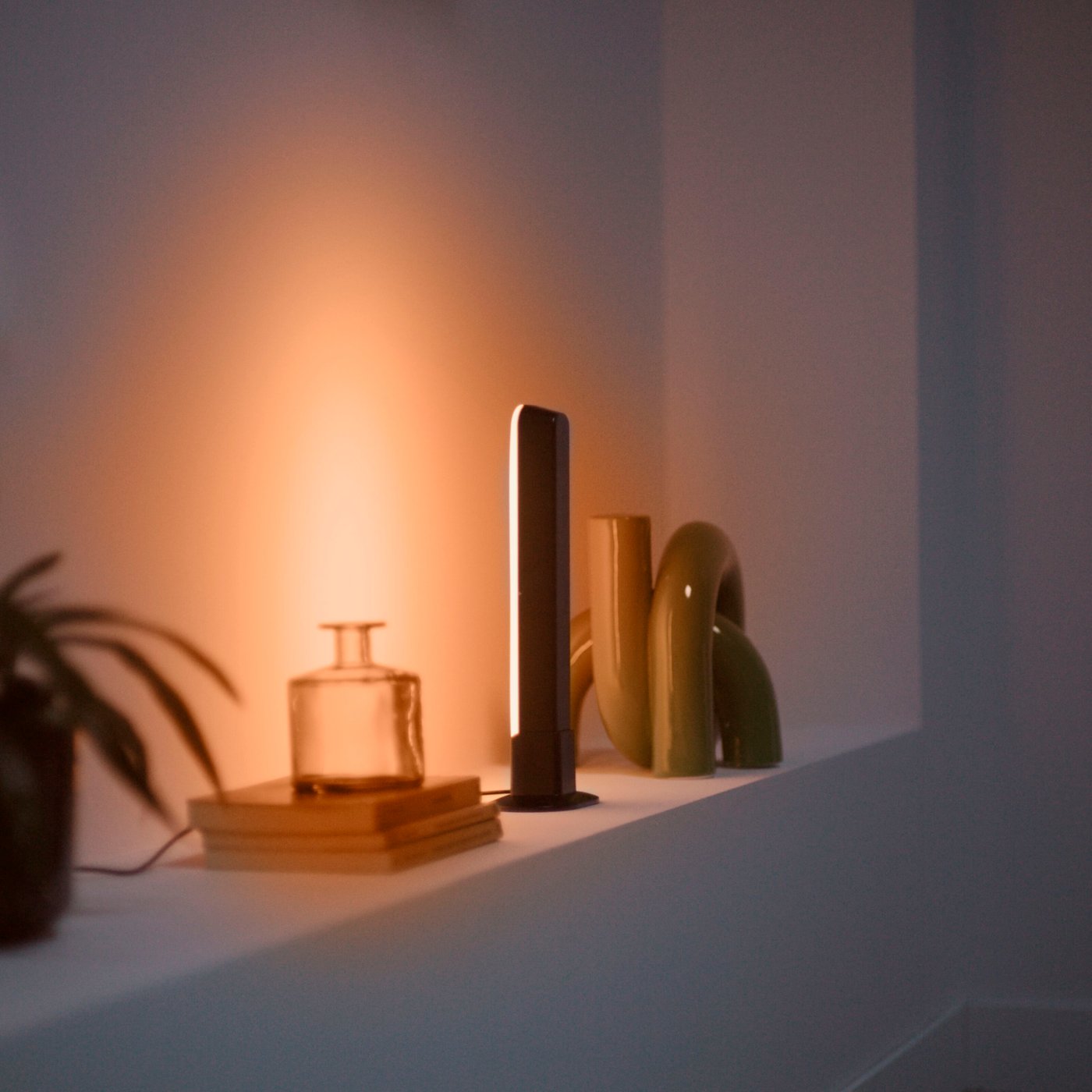 WiZ Gradient Light Bars RGBIC 2-pk.