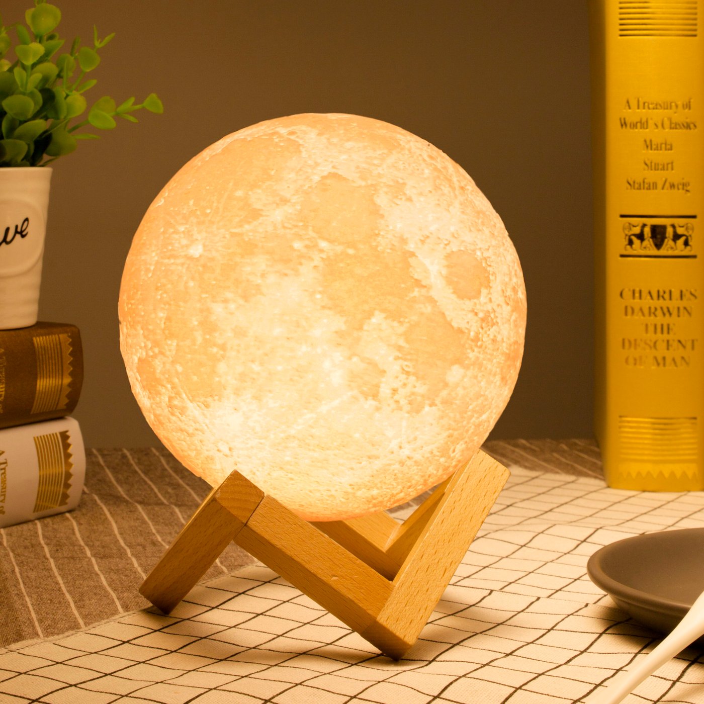 Denver Högtalare med 3D moon-design